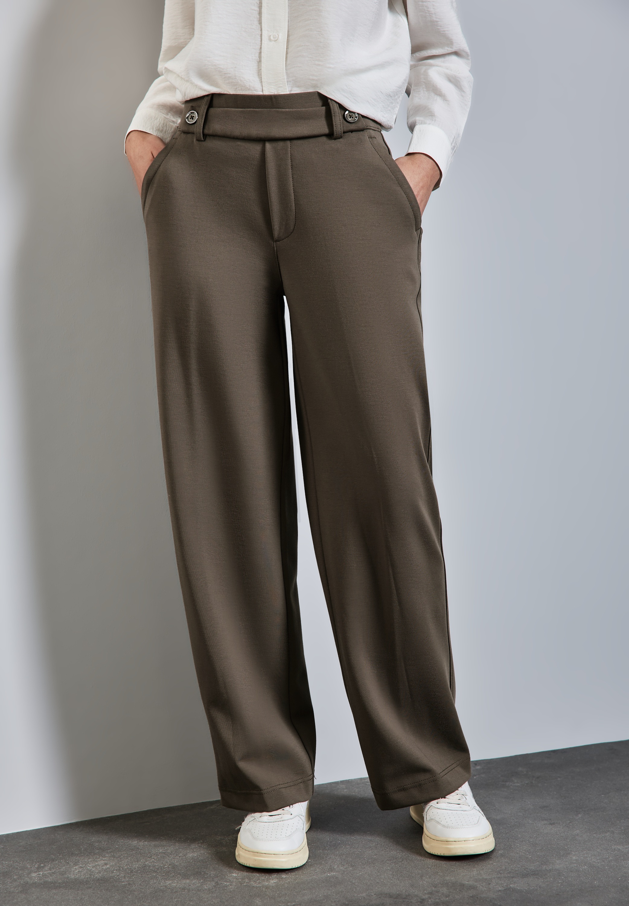 STREET ONE Stoffhose, Sommerhose mit Knopfdetail am Bund günstig online kaufen