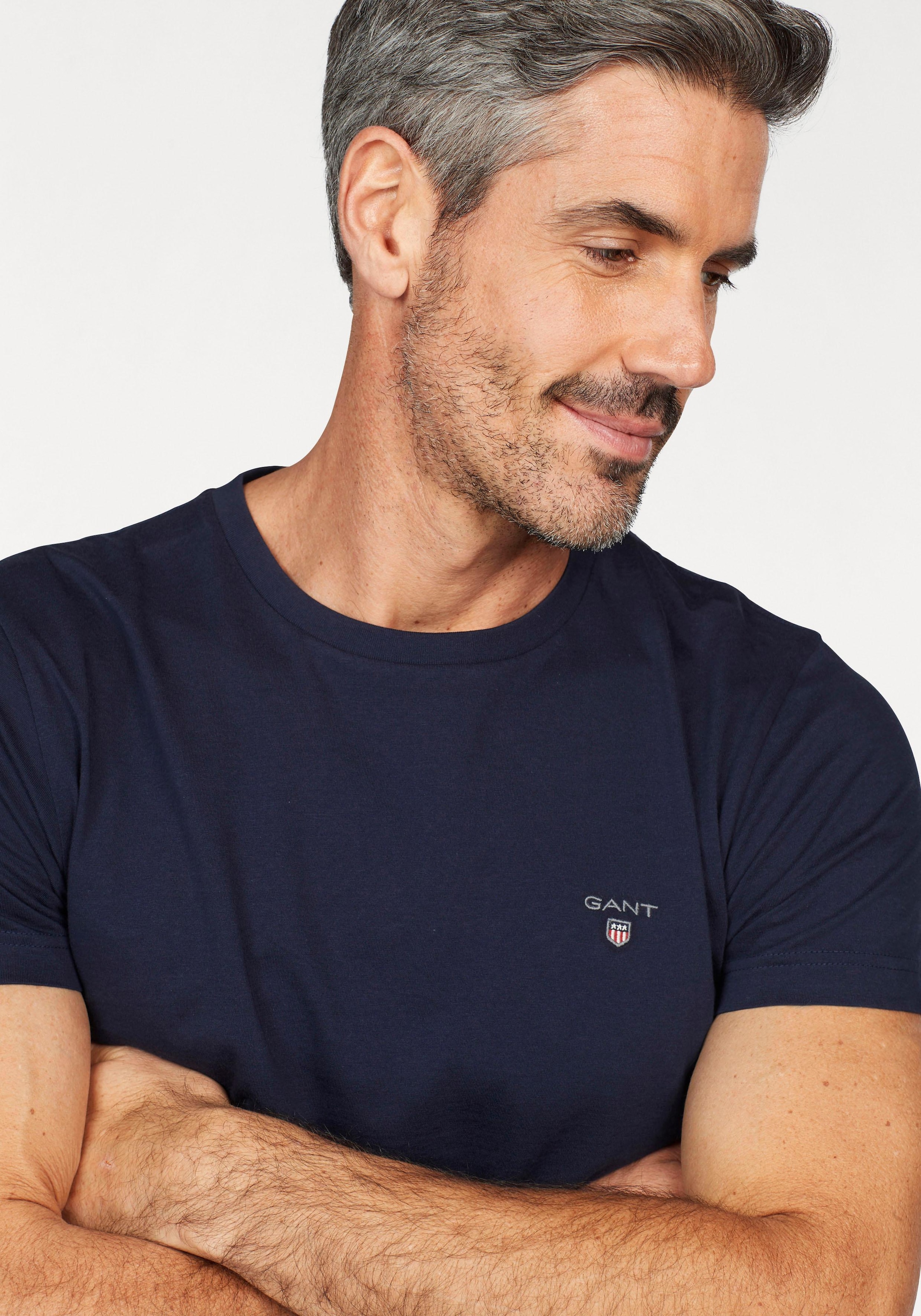 Gant T-Shirt »ORIGINAL SS T-SHIRT«, mit kleiner Kontrast-Logostickerei ▷  für | BAUR | V-Shirts