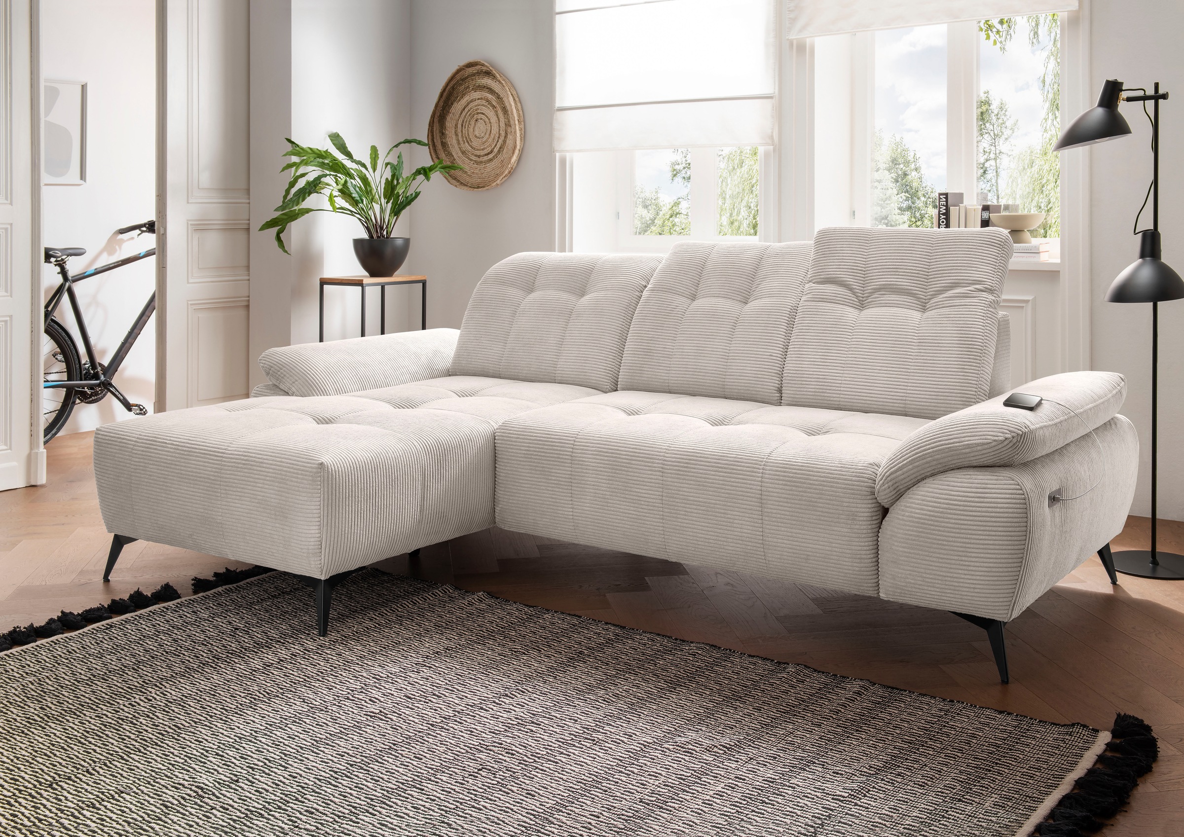 Home affaire Ecksofa »Lazio modern und bequem, schmale Armlehnen, tolle Detailverarbeitung« zwei verschiedene Fußfarben wählbar