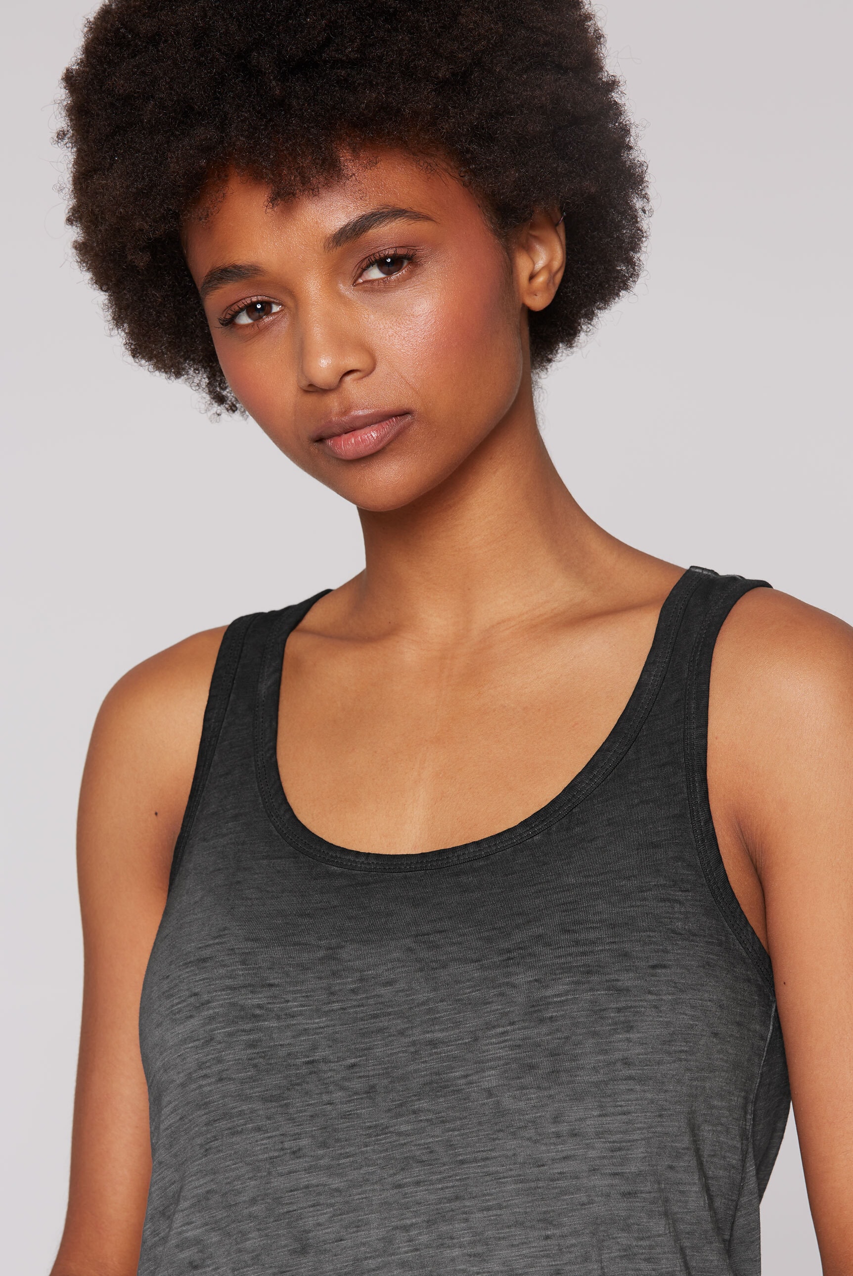 SOCCX Sommerkleid, mit Tanktop-Rücken