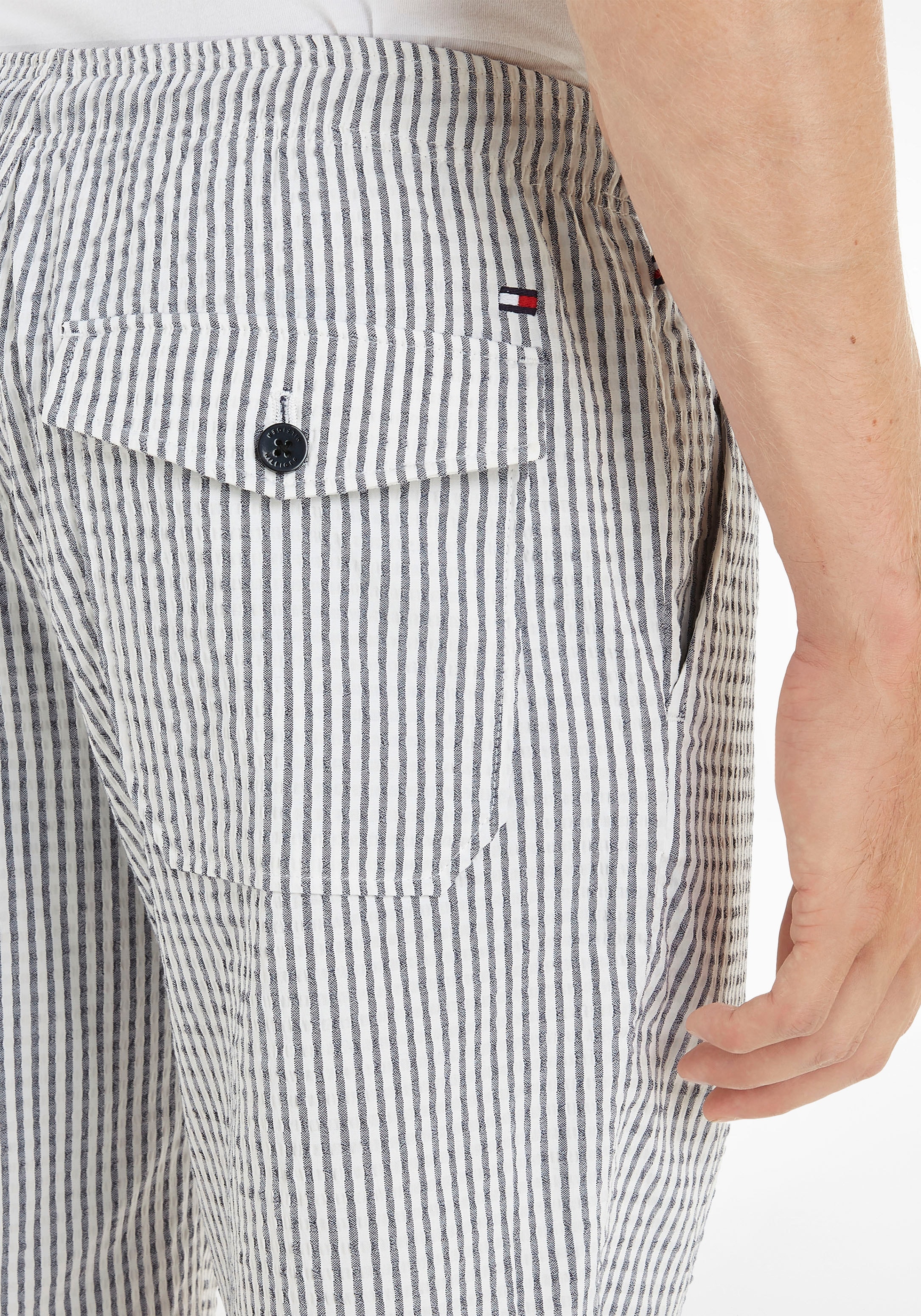 Tommy Hilfiger Stoffhose »HARLEM SEERSUCKER schlichtem ▷ BAUR | bestellen PO«, STRIPE in Design