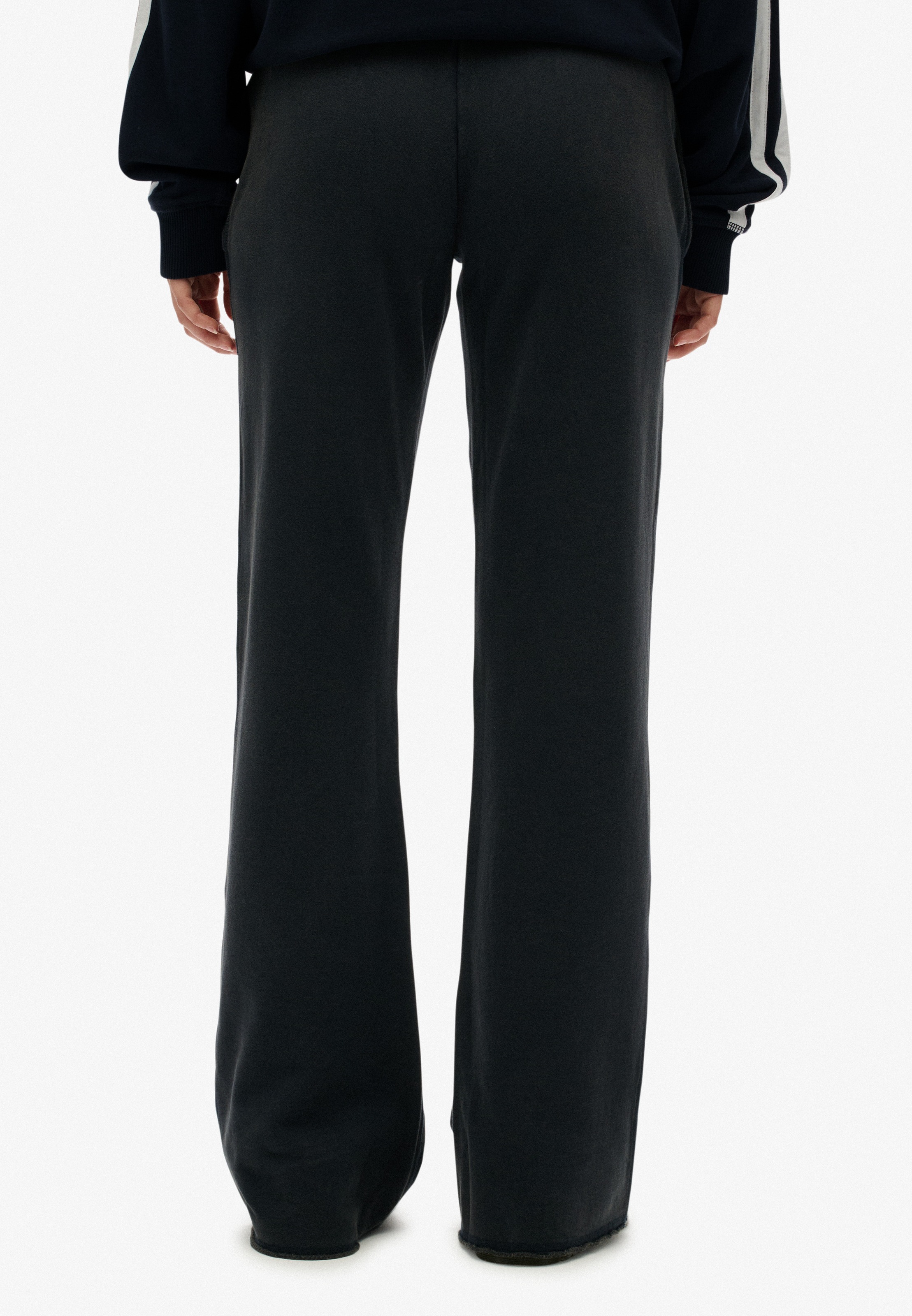 Superdry Sweathose "ATHLETIC EMB FLARE JOGGER" Baumwolle, slim fit günstig online kaufen