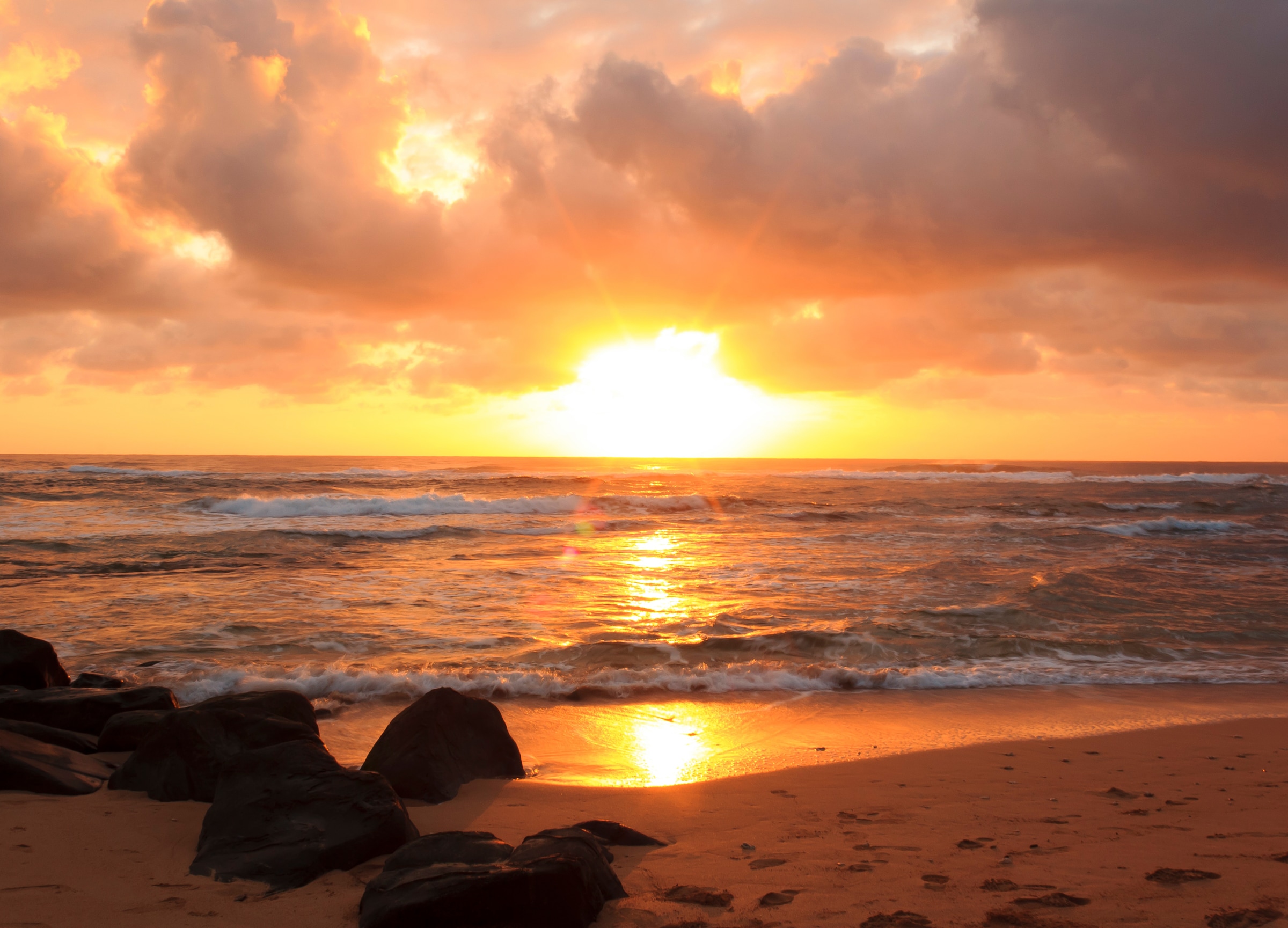 Papermoon Fototapete "Sunrise Lihue Beach" glatt
