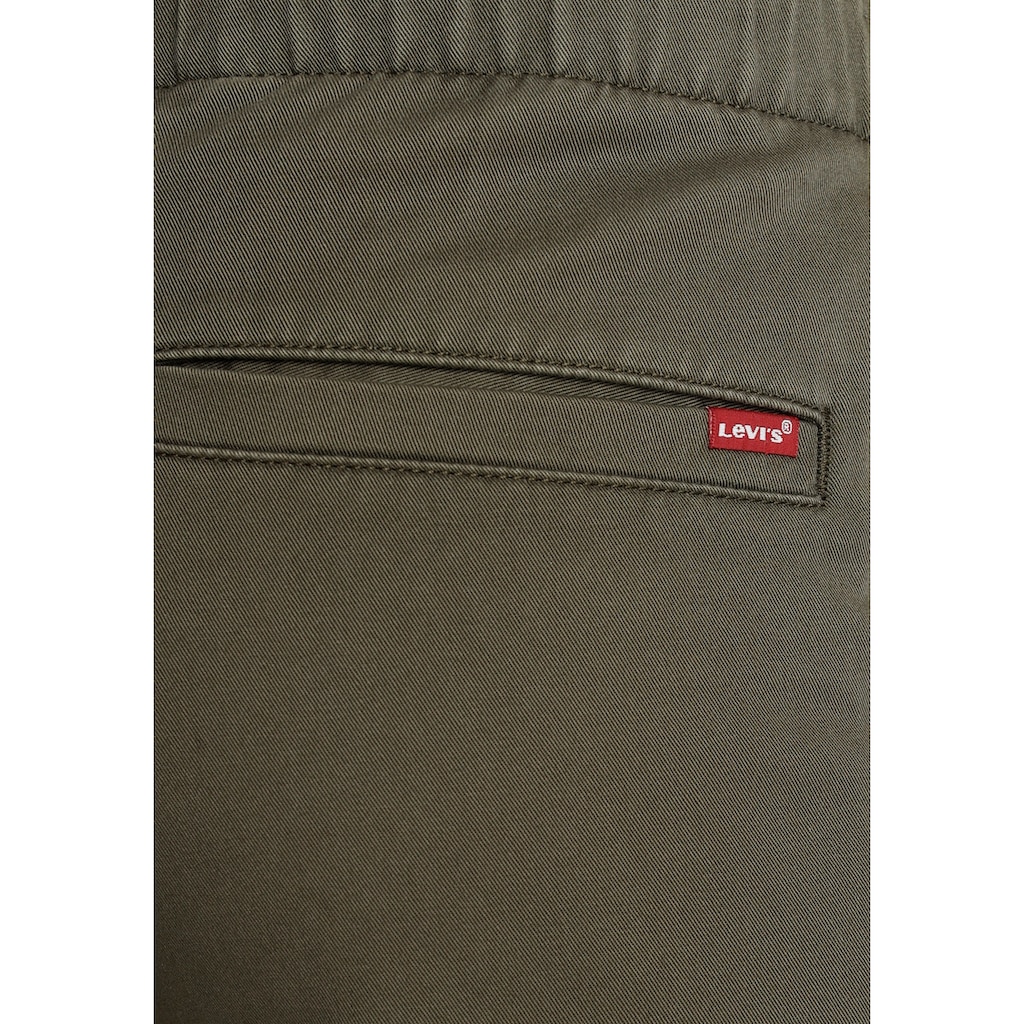 Levi's® Chinohose »LE XX CHINO JOGGER III«, in Unifarbe für leichtes Styling