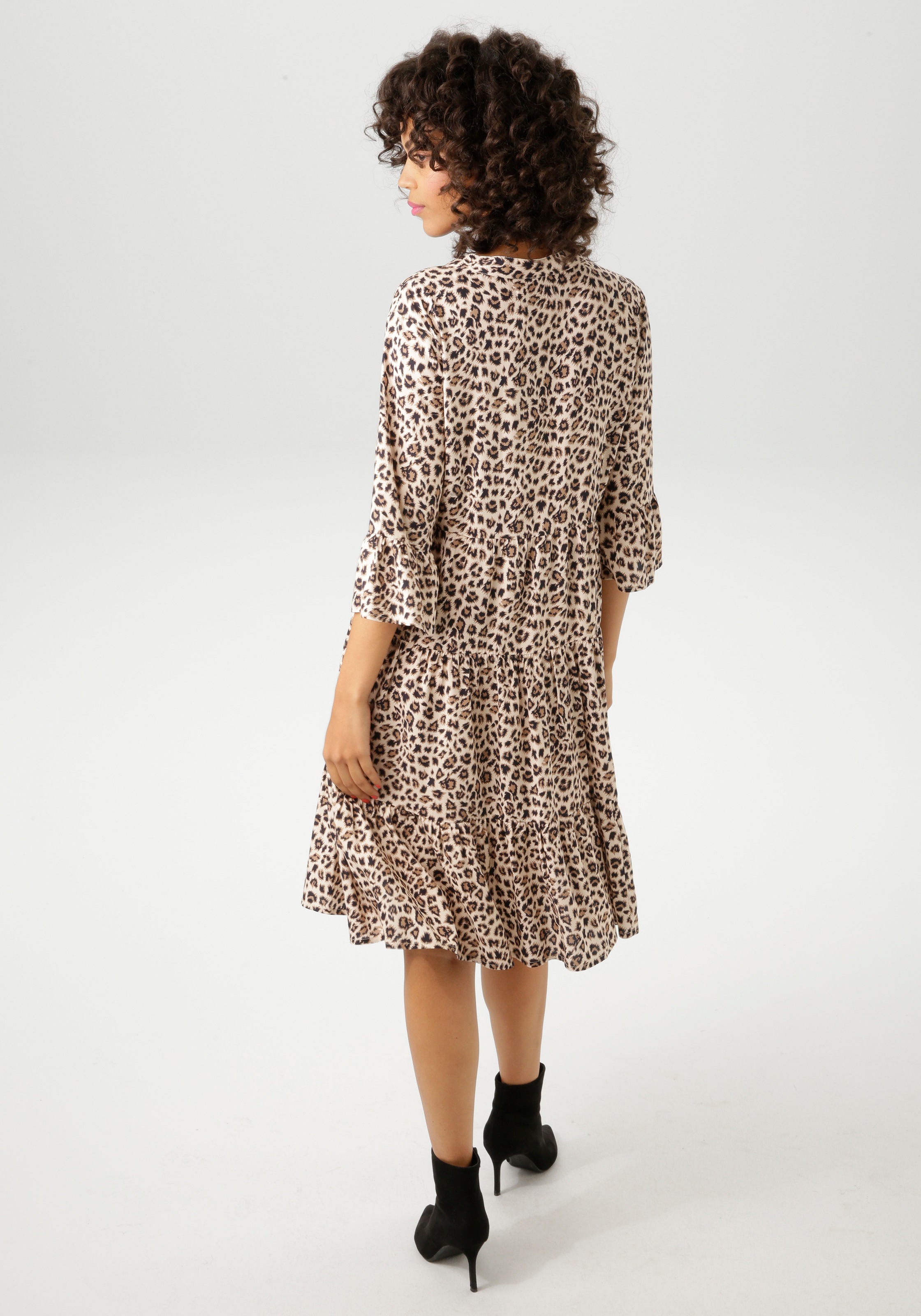Aniston CASUAL Tunikakleid, mit extravagantem Animal-Print günstig online kaufen