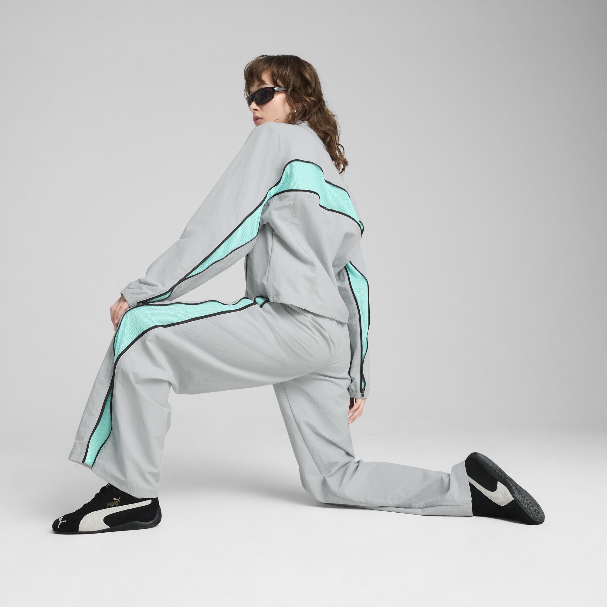 PUMA Trainingsjacke »DARE TO Oversized-Jacke mit variabler Länge Damen«