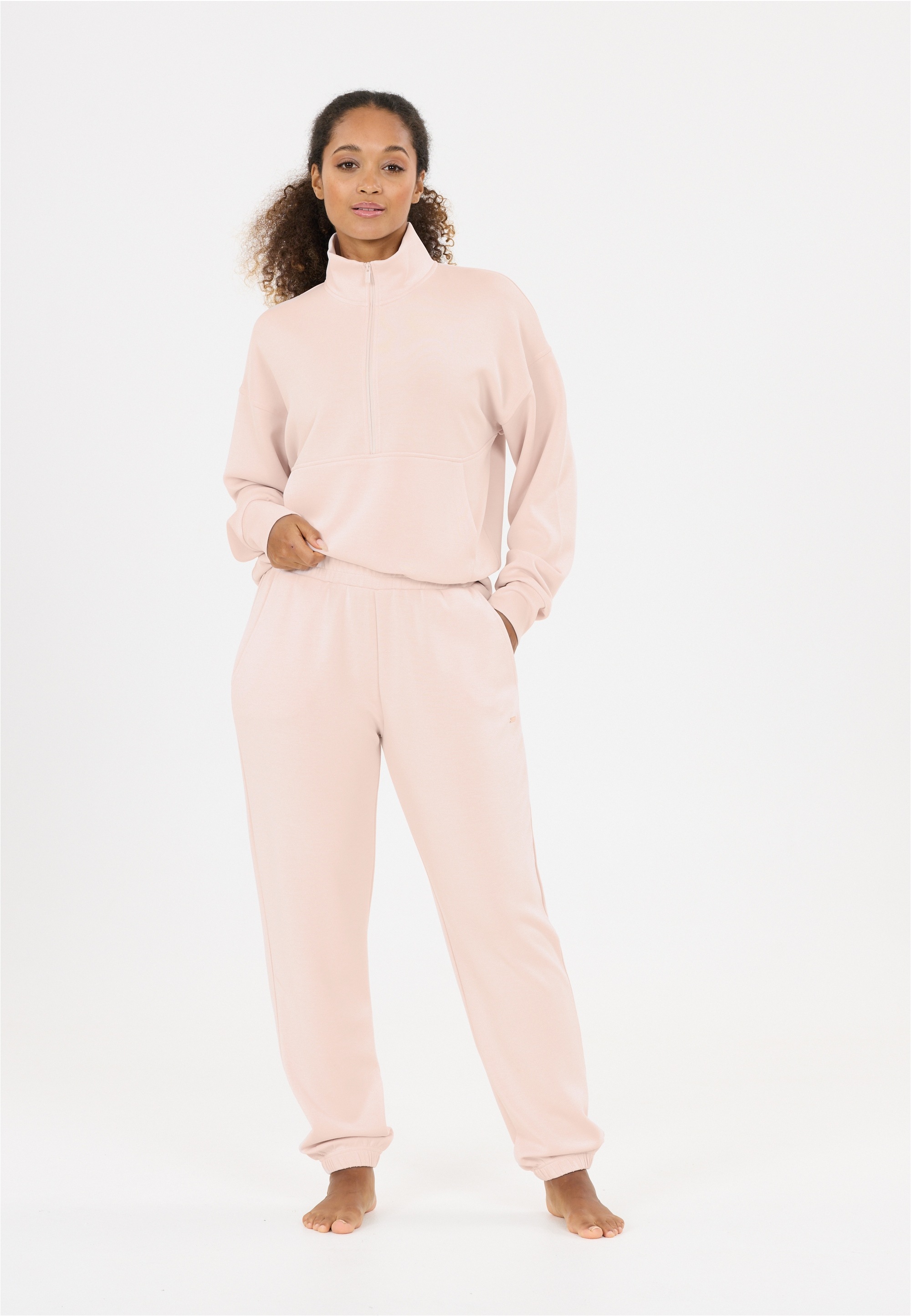 ATHLECIA Sweathose »Jillnana V2«  aus angenehm weichem Material