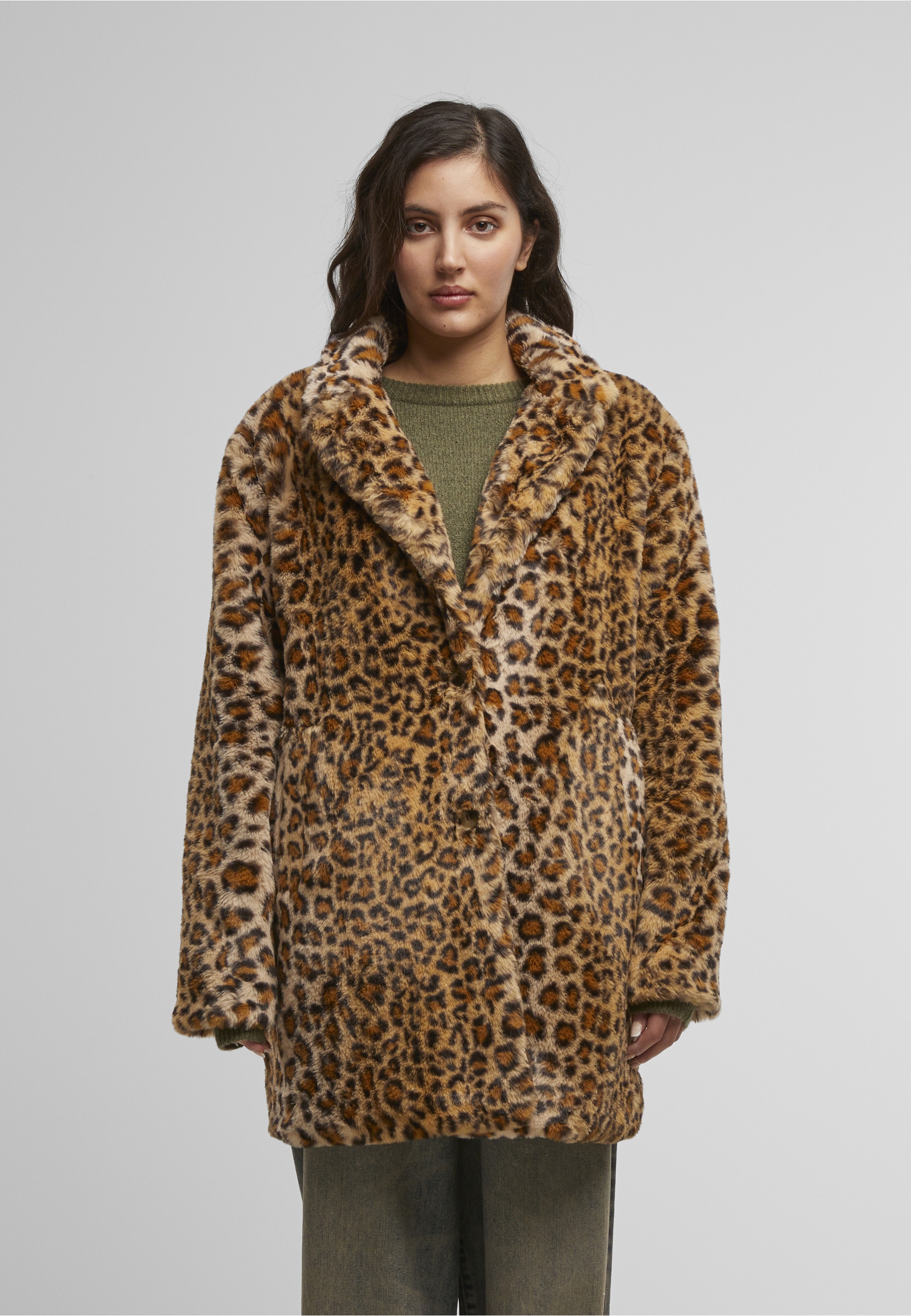 URBAN CLASSICS Winterjacke »Urban Classics Ladies Oversized Faux Fur Leo Coat« 1 Stk. tlg. ohne Kapuze