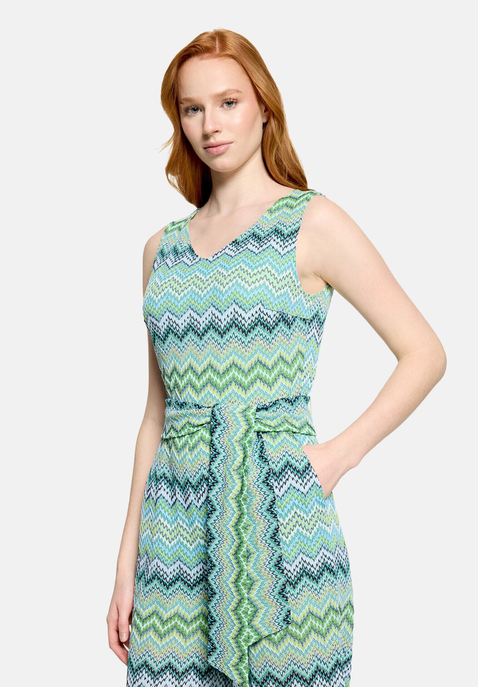 Betty Barclay Overall »Damen mit V-Ausschnitt« 1