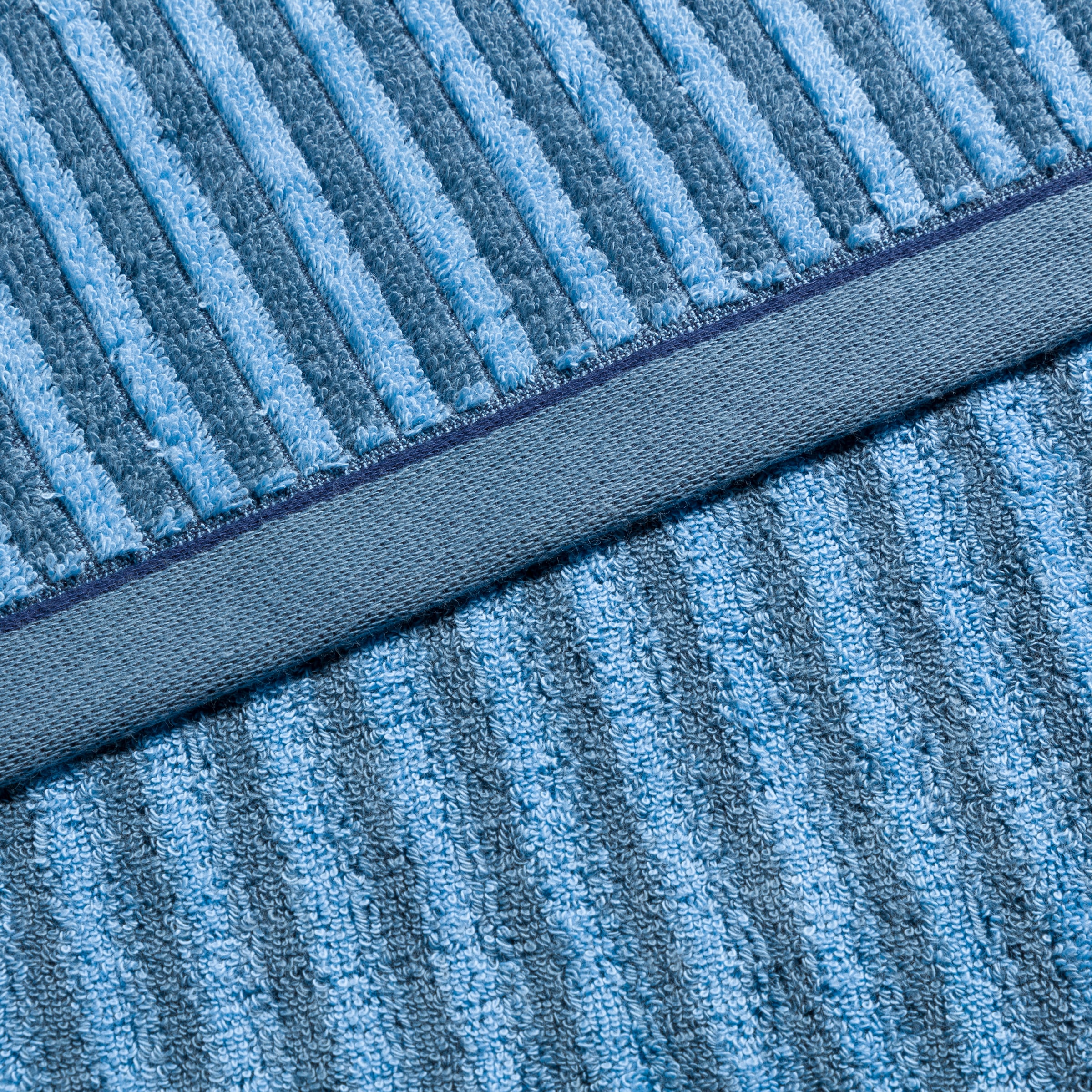 Möve Handtuch »Geometric Shapes Stripes«