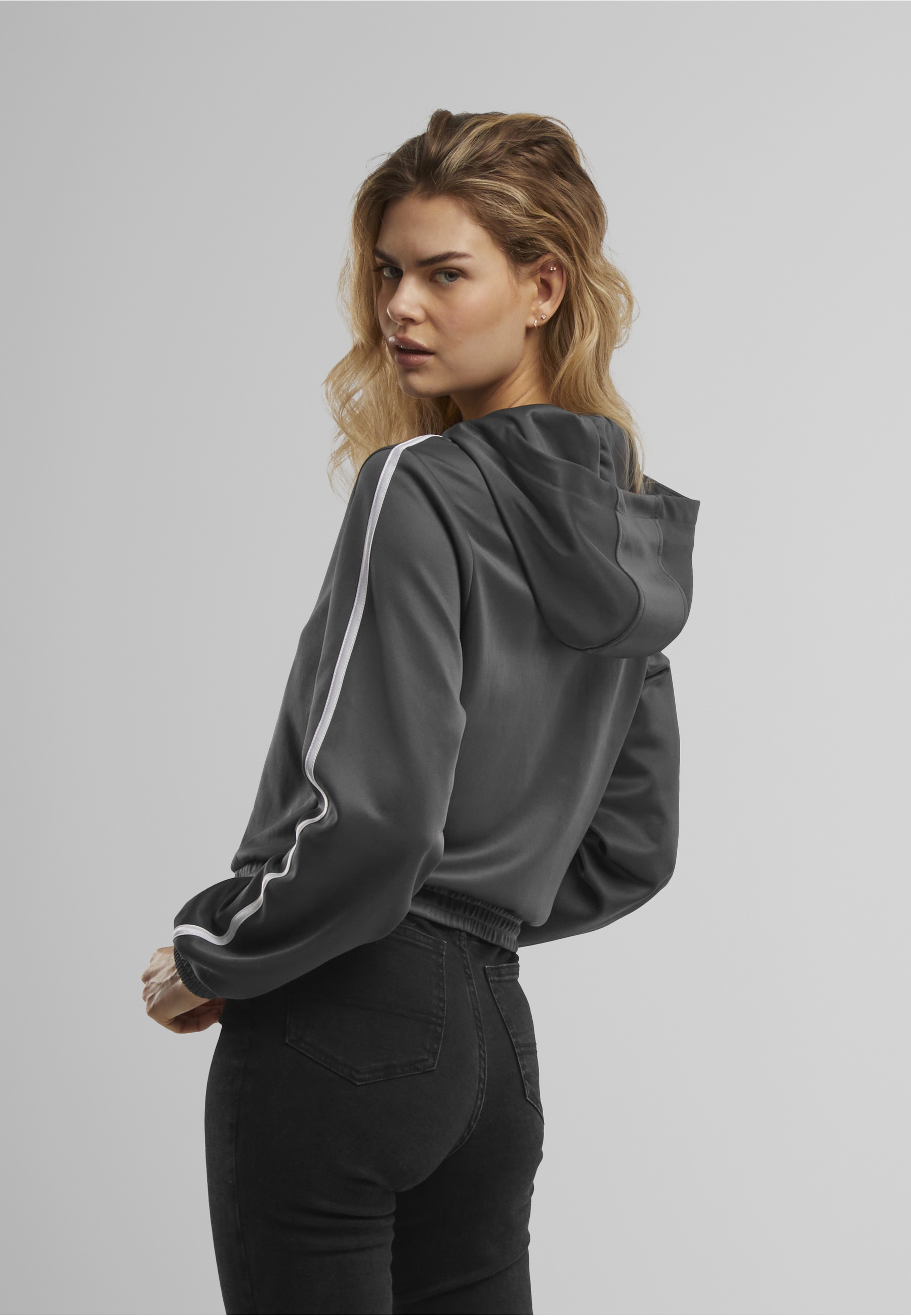 URBAN CLASSICS Trainingsjacke »Urban Classics Ladies Cropped Track Jacket« 1 Stk. tlg. mit Kapuze