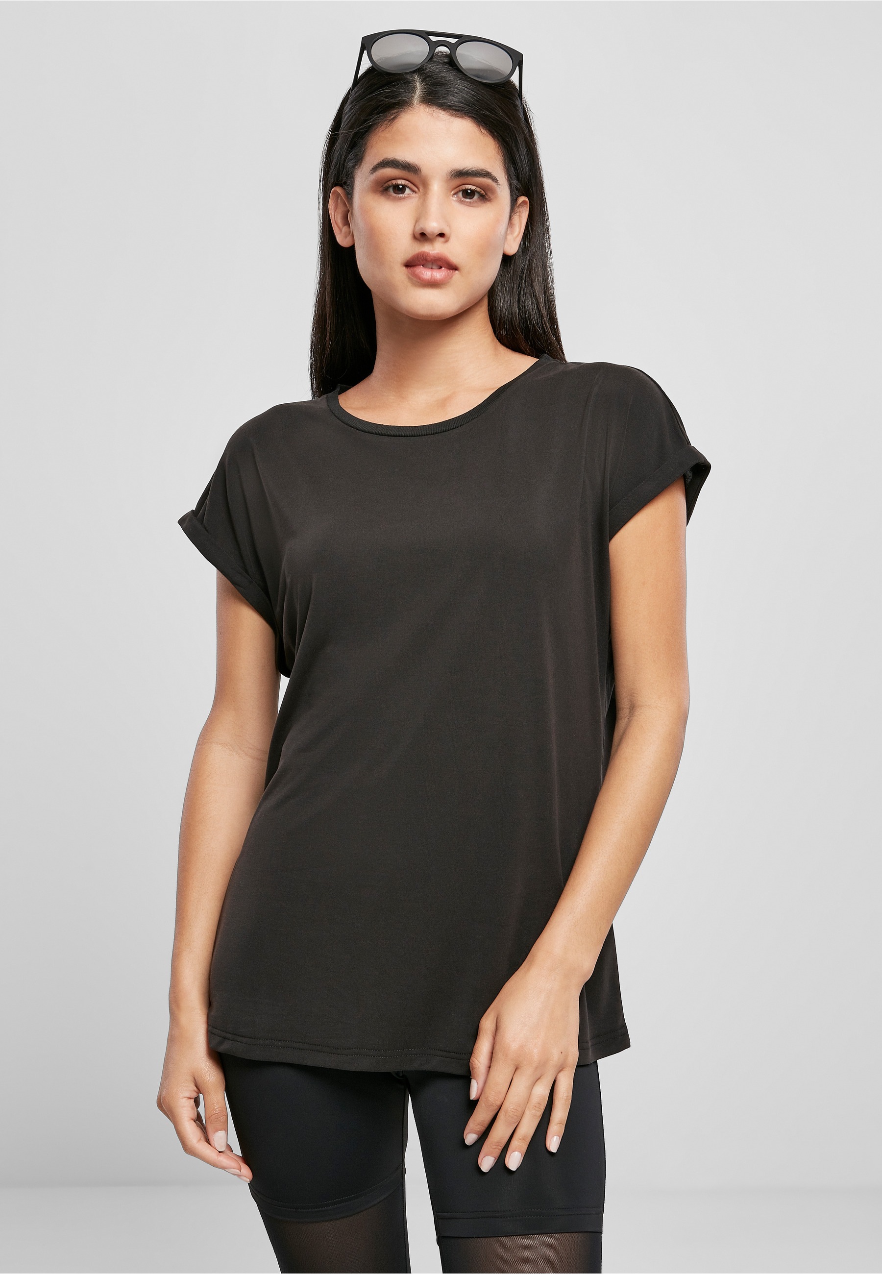 URBAN CLASSICS Kurzarmshirt »Urban Classics Damen Ladies Modal Extended Shoulder Tee« 1