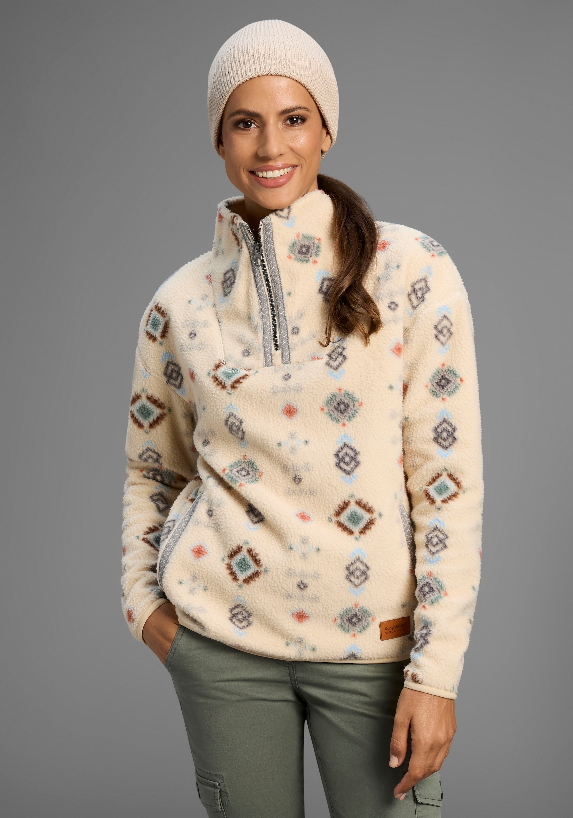 KangaROOS Fleecepullover, aus kuscheligem Sherpa Fleece, Half-zip