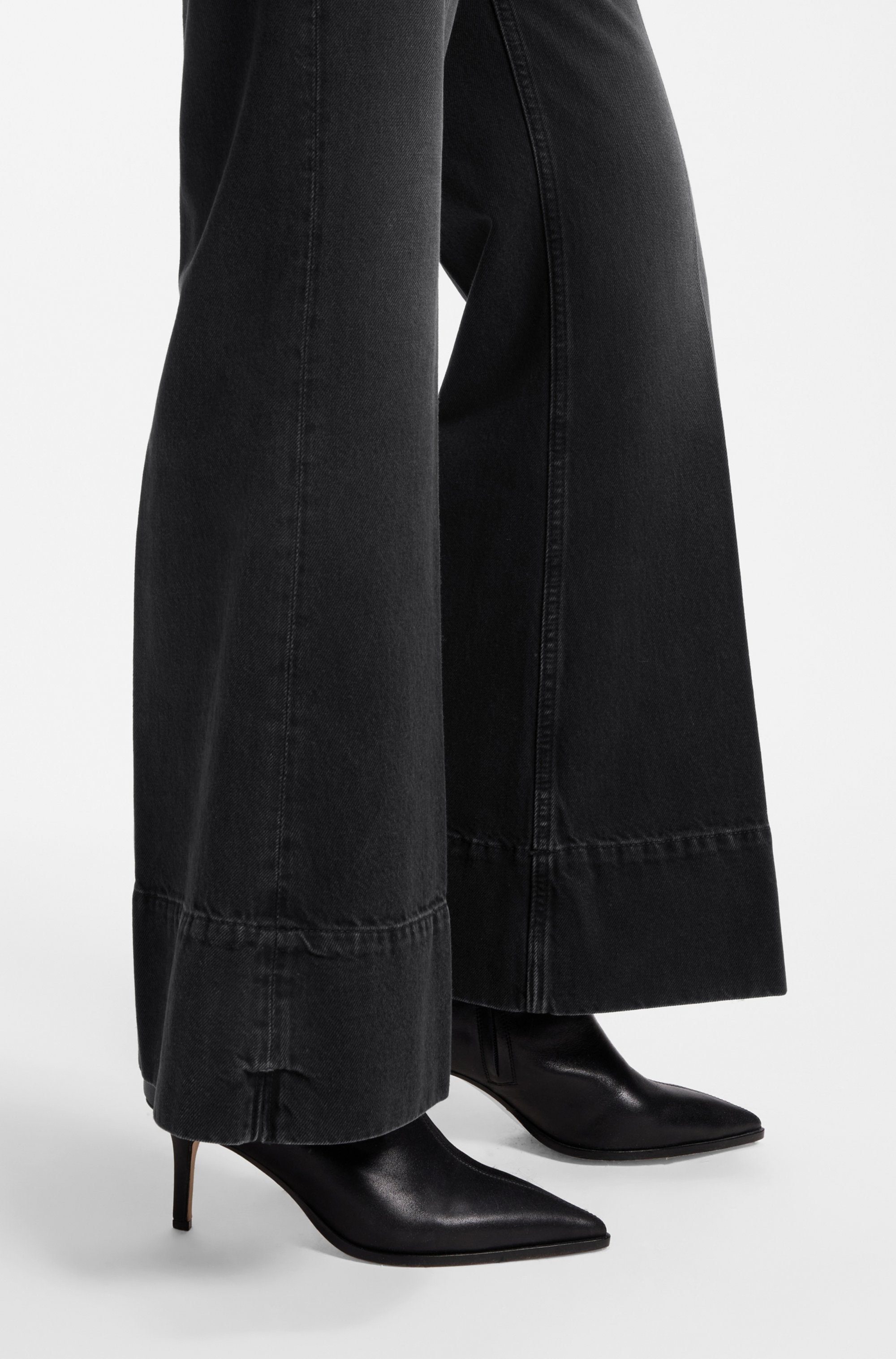 BOSS ORANGE Bootcut-Jeans »GLORIA LR 1.0 Premium Damenmode« mit niedriger Bundhöhe, Baumwoll-Denim