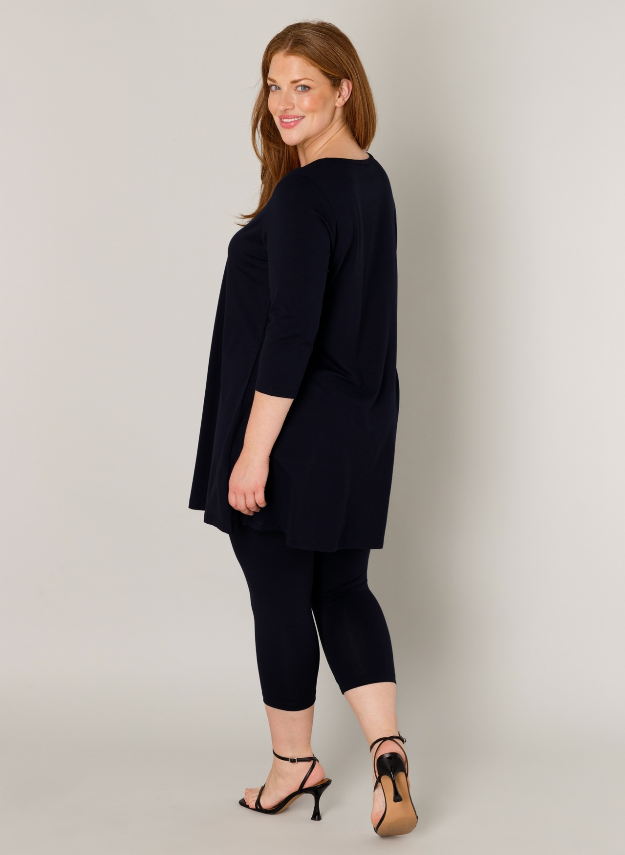 Base Level Curvy Tunikashirt »Aria«