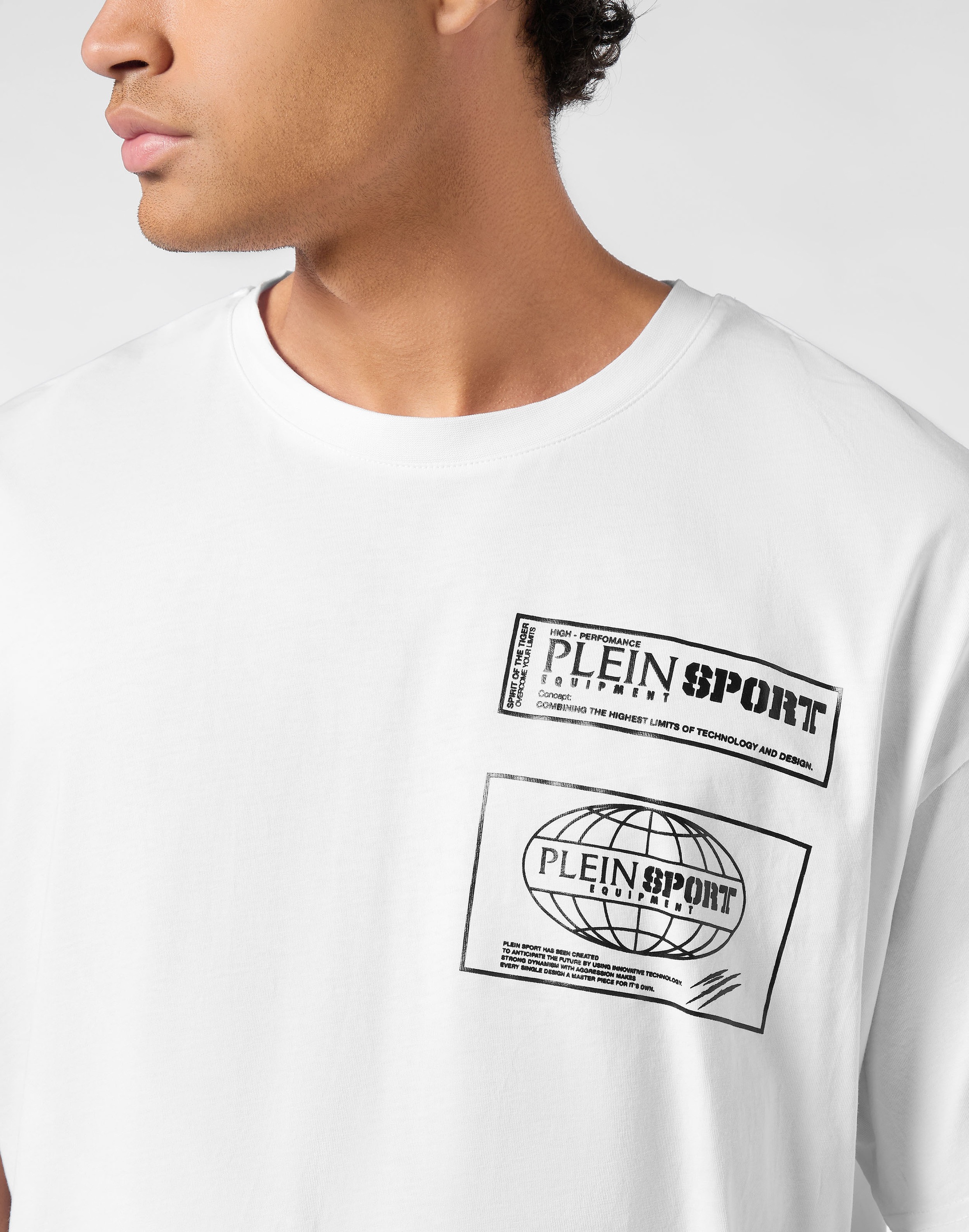 PLEIN SPORT T-Shirt »T-Shirt Rundhalsausschnitt Ss«