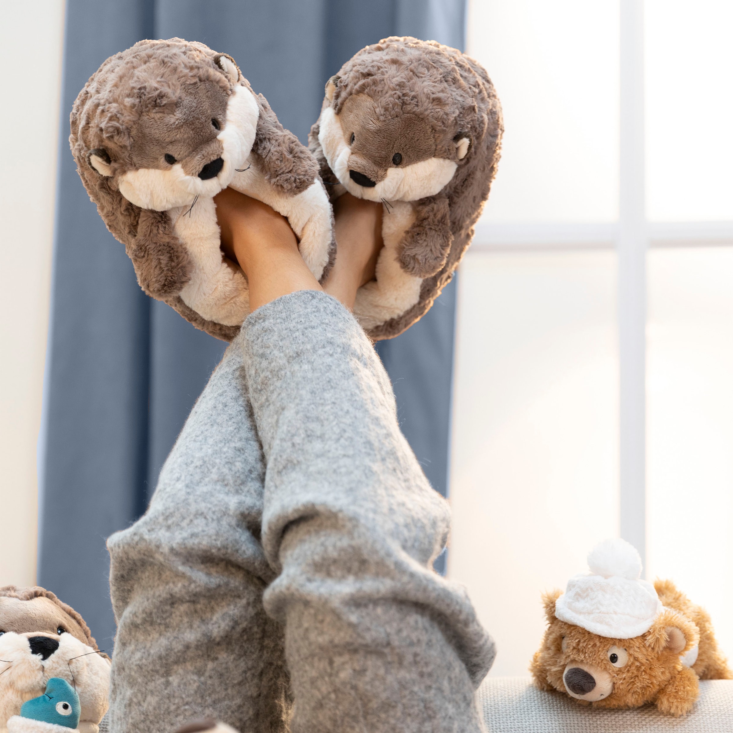 Nici Plüsch Hausschuhe »Otter Ophelio«