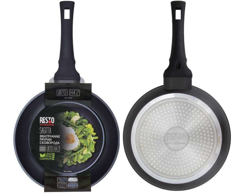 RESTO Kitchenware Bratpfanne »Sagitta, Pfanne antihaftbeschichtet - non stick frying pan« Aluminium 1 Stk. tlg. mit einem ergonomischen, weichen Griff mit Hängeschlaufe