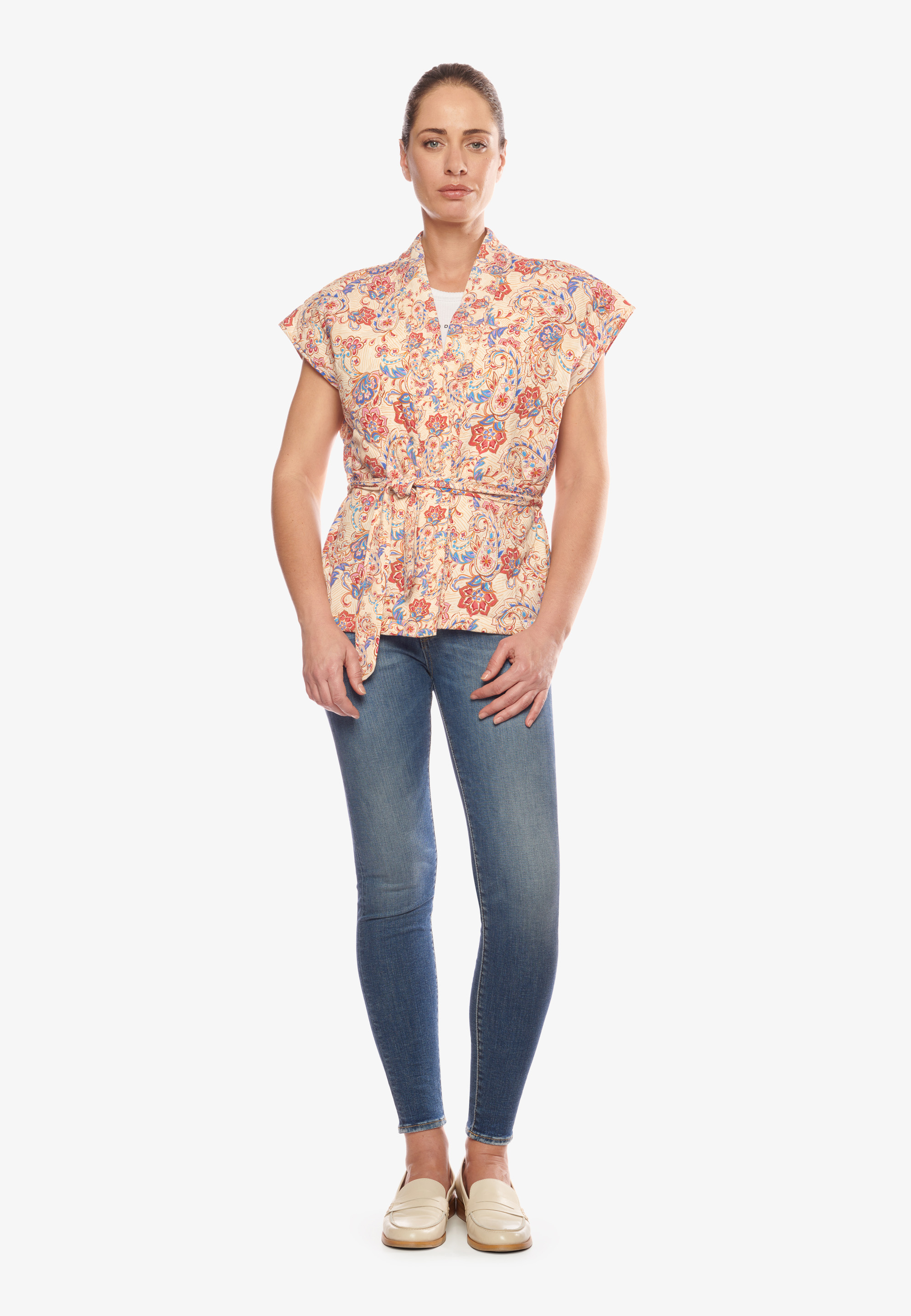 Klassische Bluse, im modischen Kimono-Stil