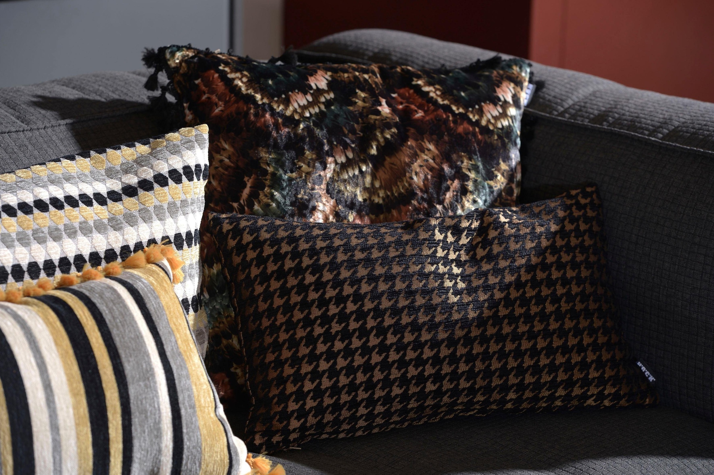 Thumbnail - H.O.C.K. Dekokissen "Coven" mit Hahnentrittmuster, Kissenhülle mit Füllung, 1 Stück