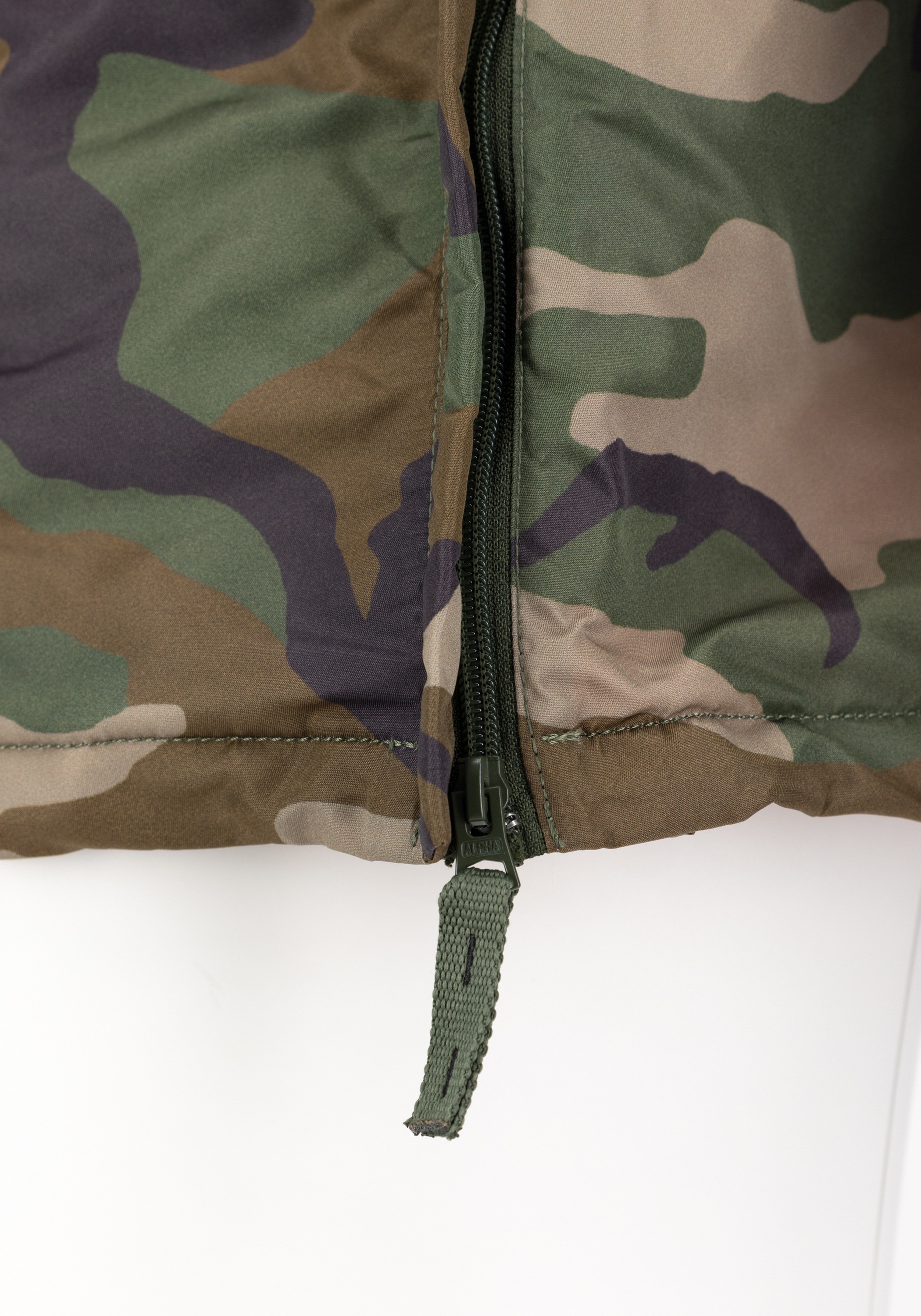 Alpha Industries Anorak »ALPHA INDUSTRIES Men - Outdoor Jackets HPO Anorak Camo«