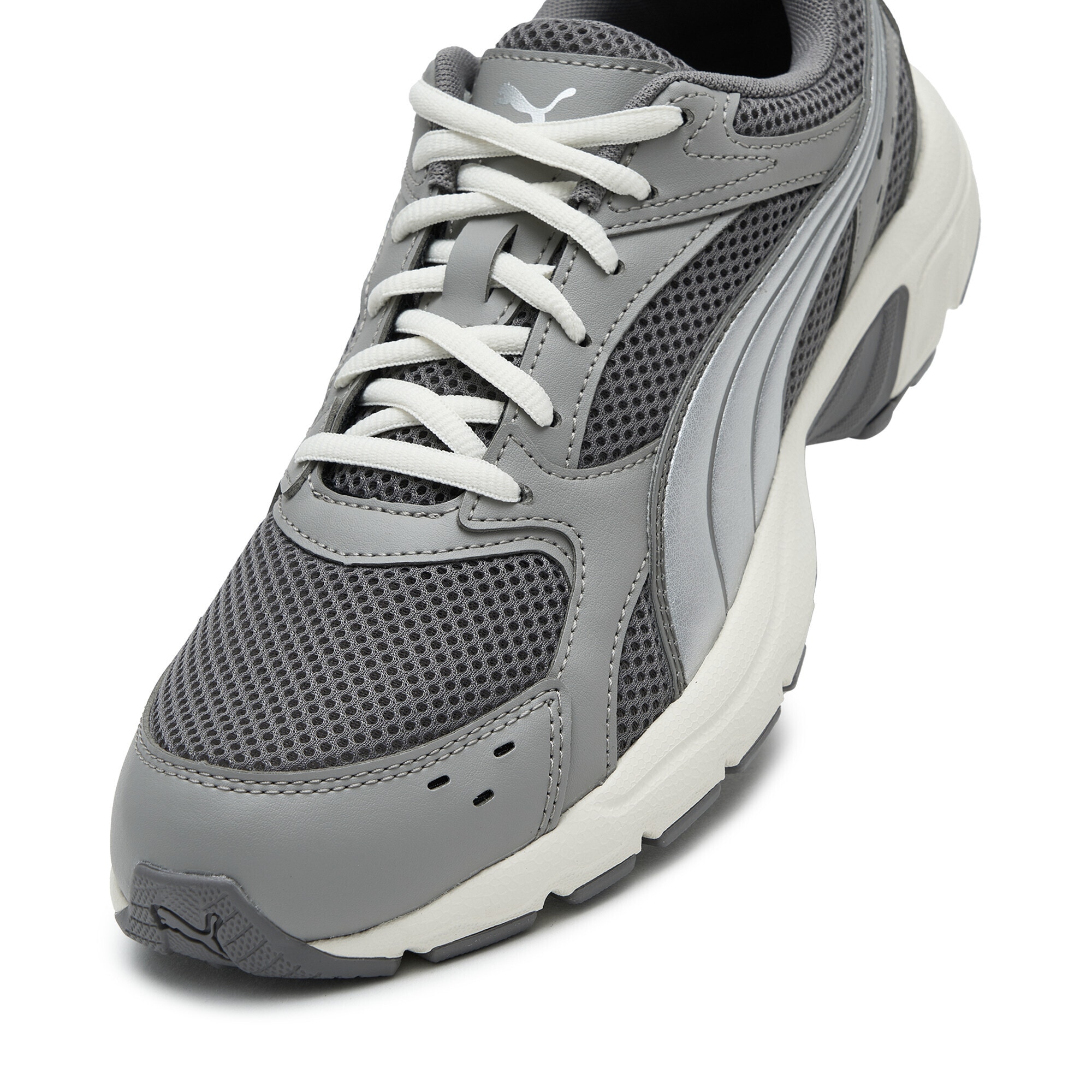 PUMA Sneaker »Milenio Tech Light Sneakers Erwachsene«