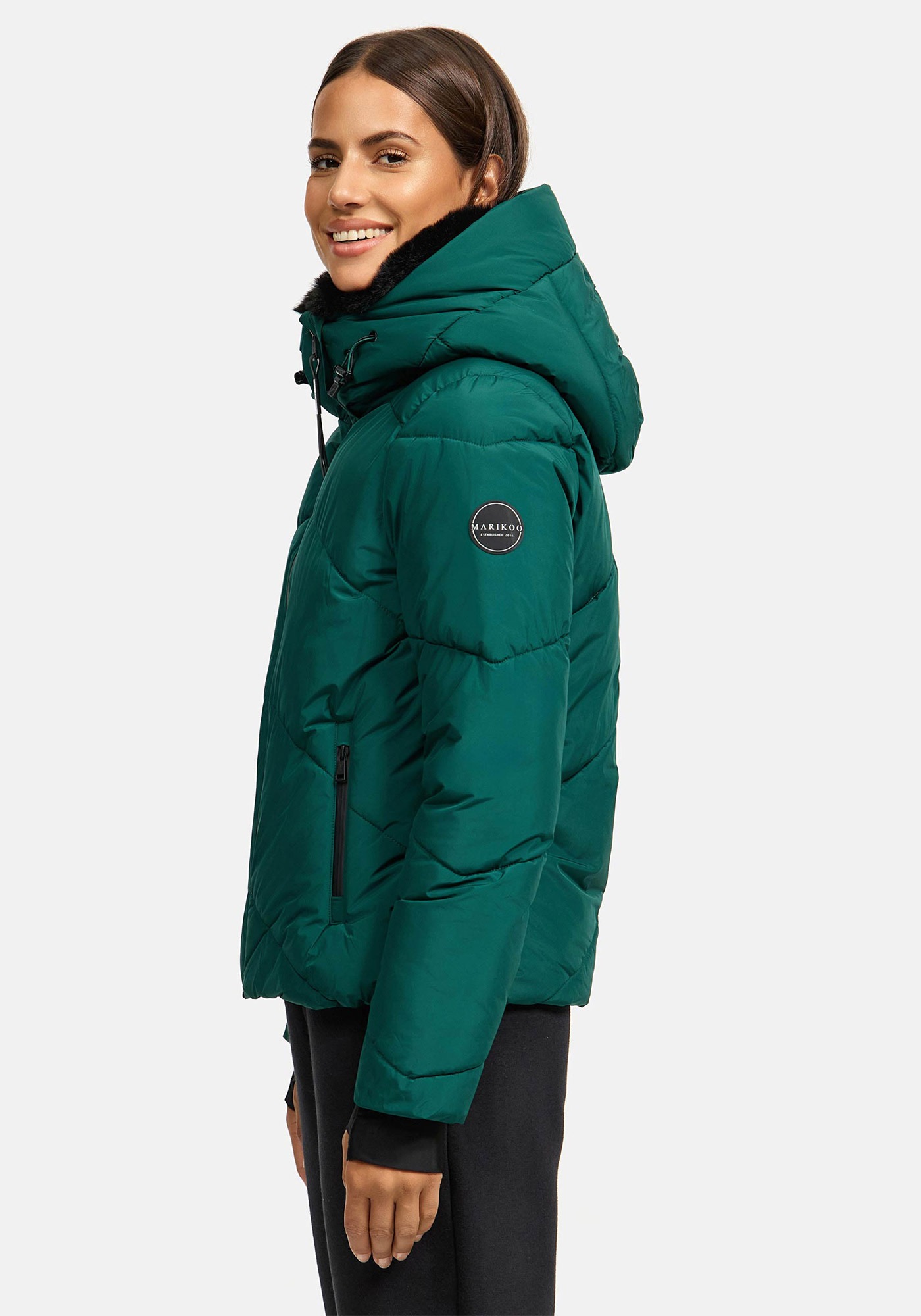 Marikoo Winterjacke »Simaraa«, mit abnehmbarem Kunstfellkragen