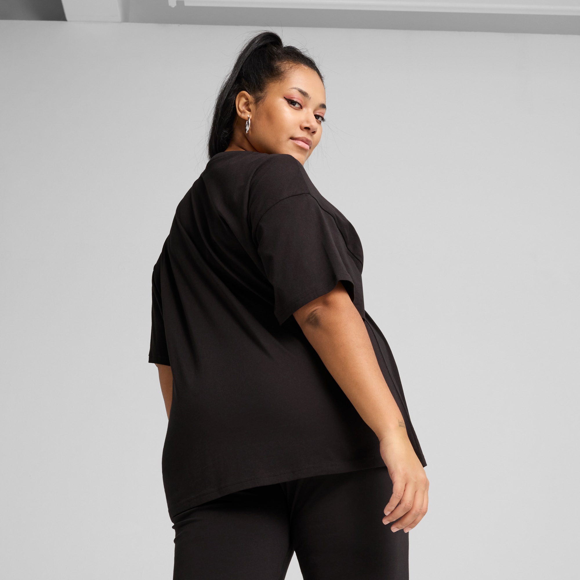 PUMA T-Shirt »ESS RELAXED TEE«