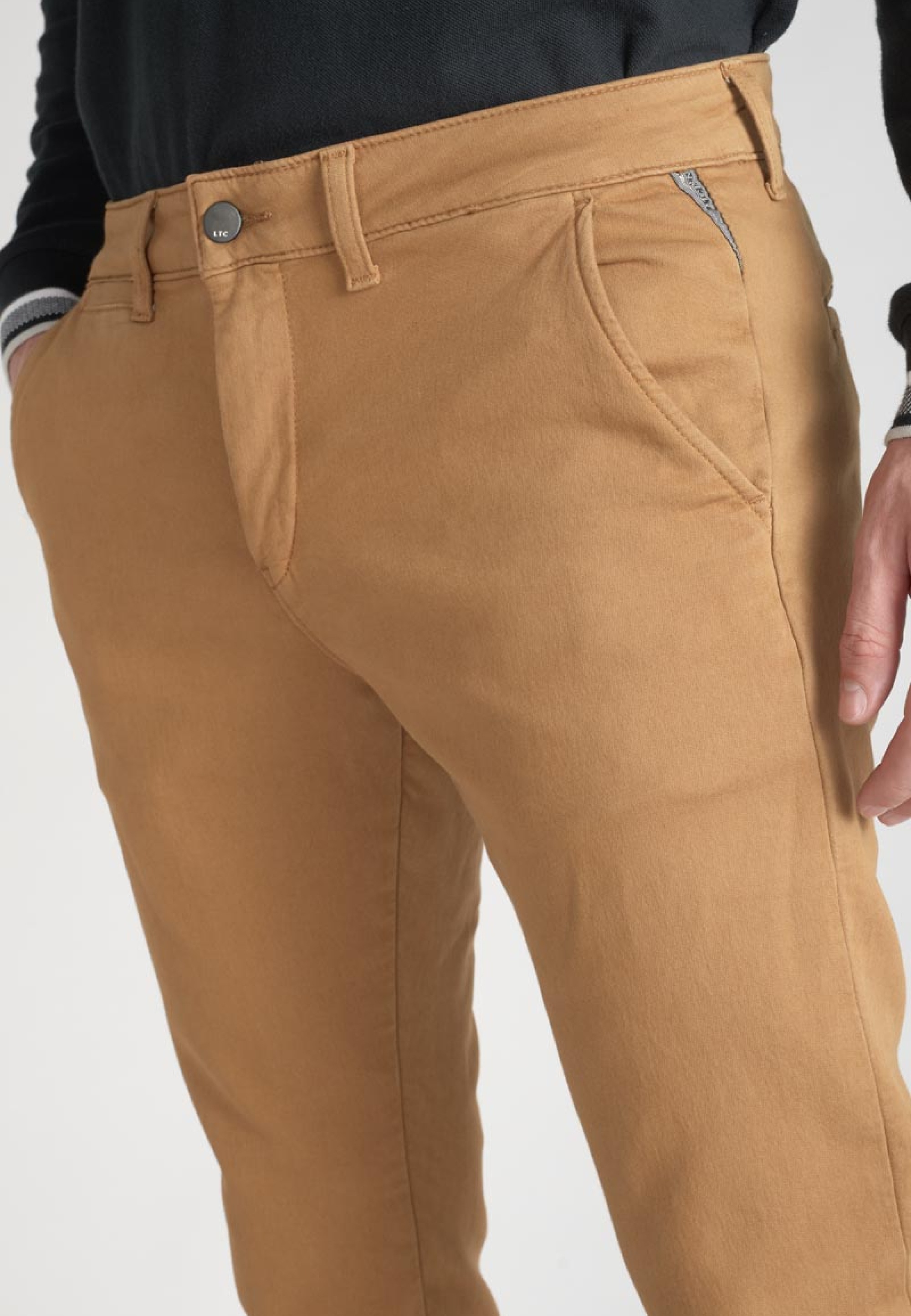 Le Temps Des Cerises Chinohose »JOGG«, in tollem Design