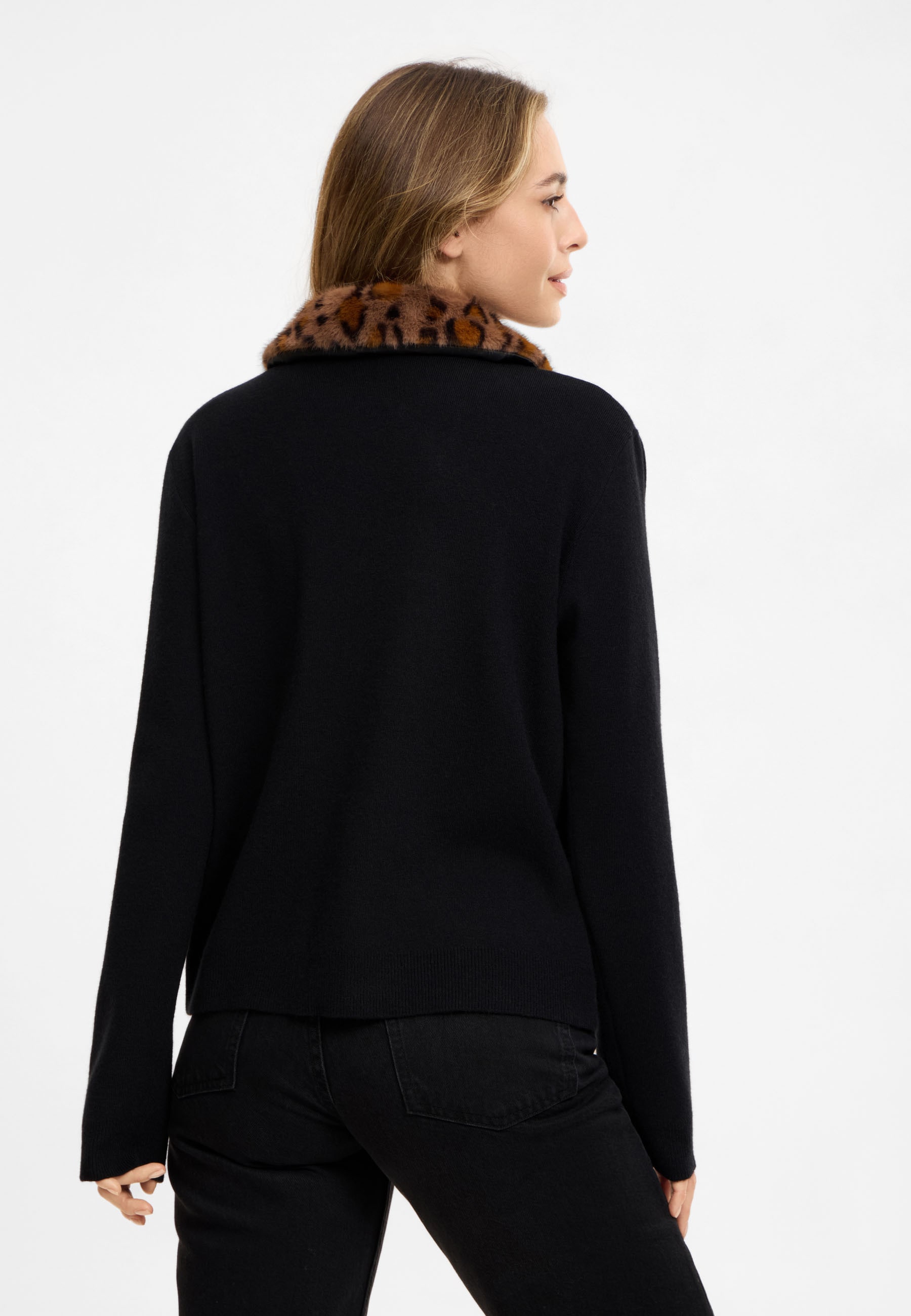 Frieda & Freddies Cardigan »Frieda & Freddies Strickjacke mit Leo-Fake-Fur-Kragen«