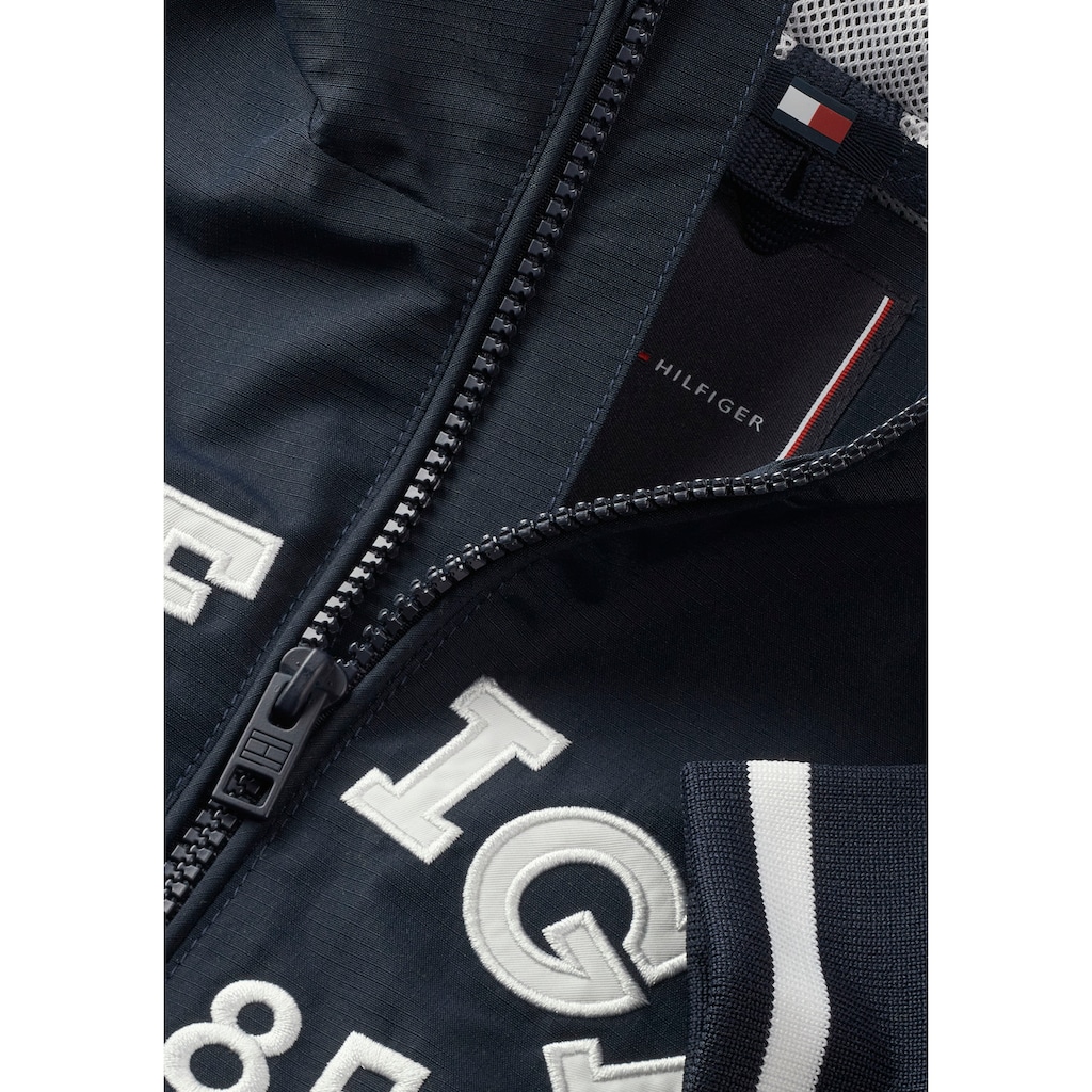 Tommy Hilfiger Windbreaker »MONOTYPE 1985 ARCH BOMBER«, mit Kapuze, Kinder bis 16 Jahre