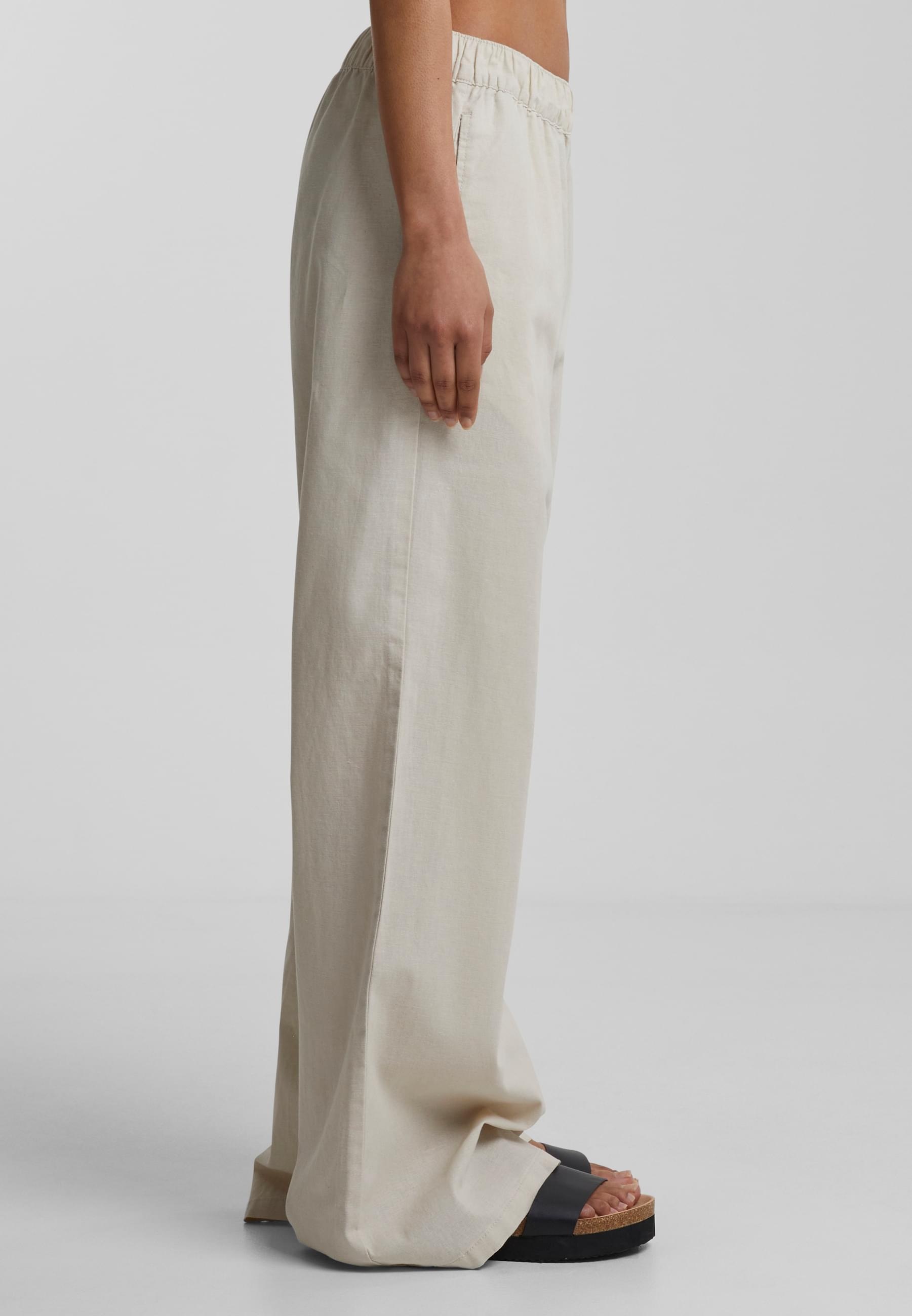 URBAN CLASSICS Stoffhose »Urban Classics Damen Ladies Linen Mixed Wide Pants«, (1 tlg.)