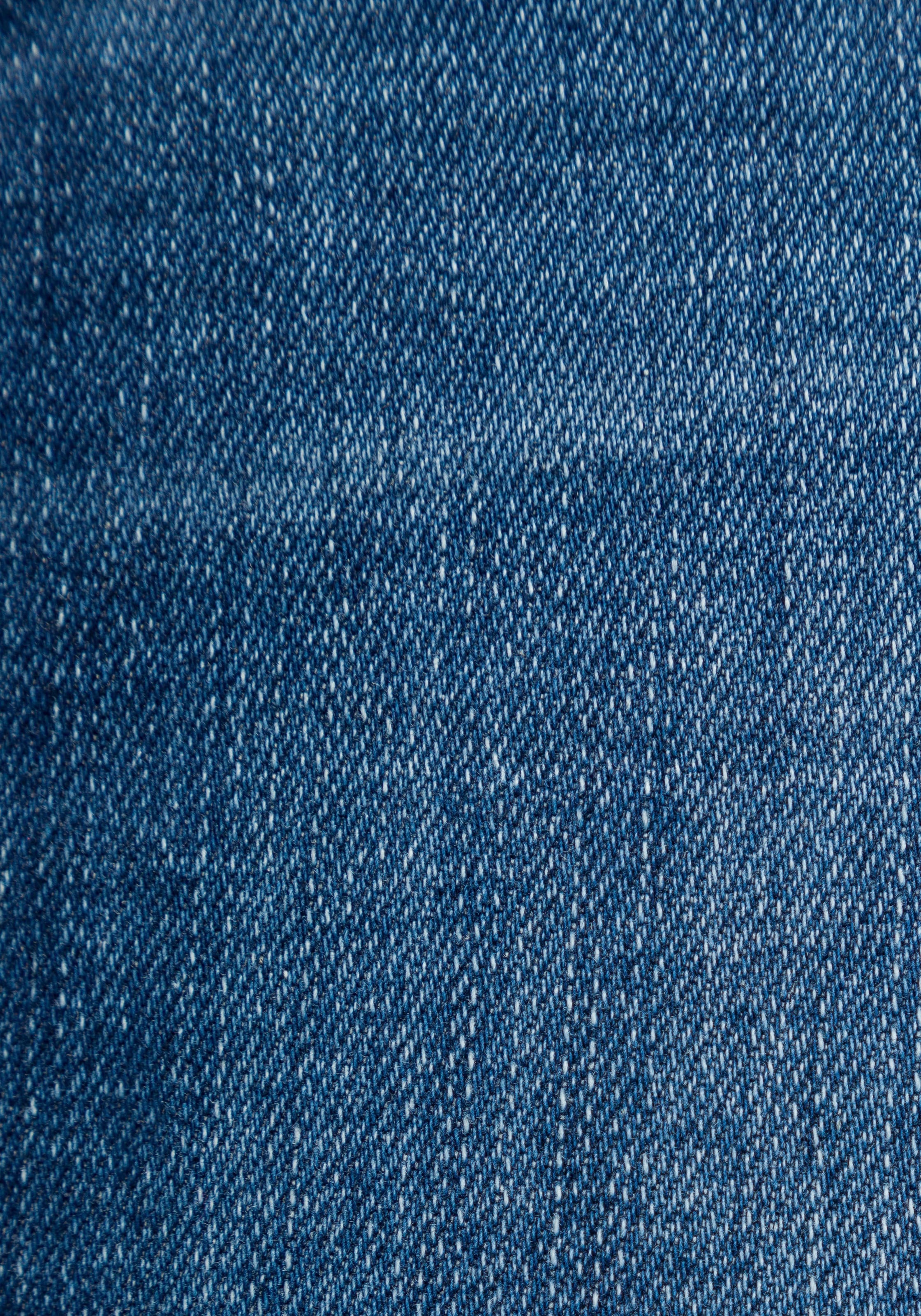 Tommy Hilfiger Skinny-fit-Jeans »COMO SKINNY RW DOREEN«, (TH FLEX COMO SKINNY RW), mit Fade-Effekten & Tommy Hilfiger Logo-Flag