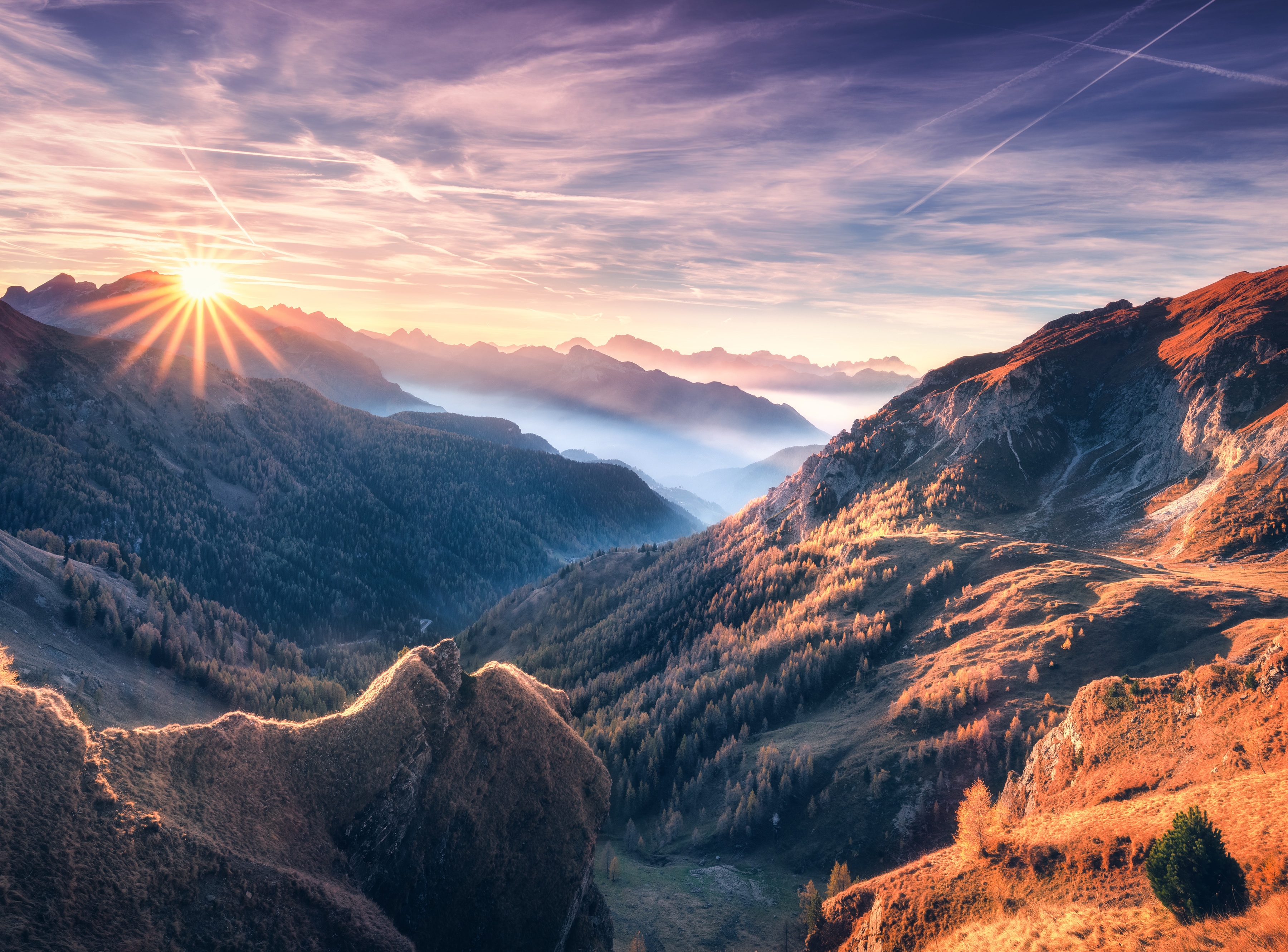 Papermoon Fototapete "Foggy Mountain View" glatt