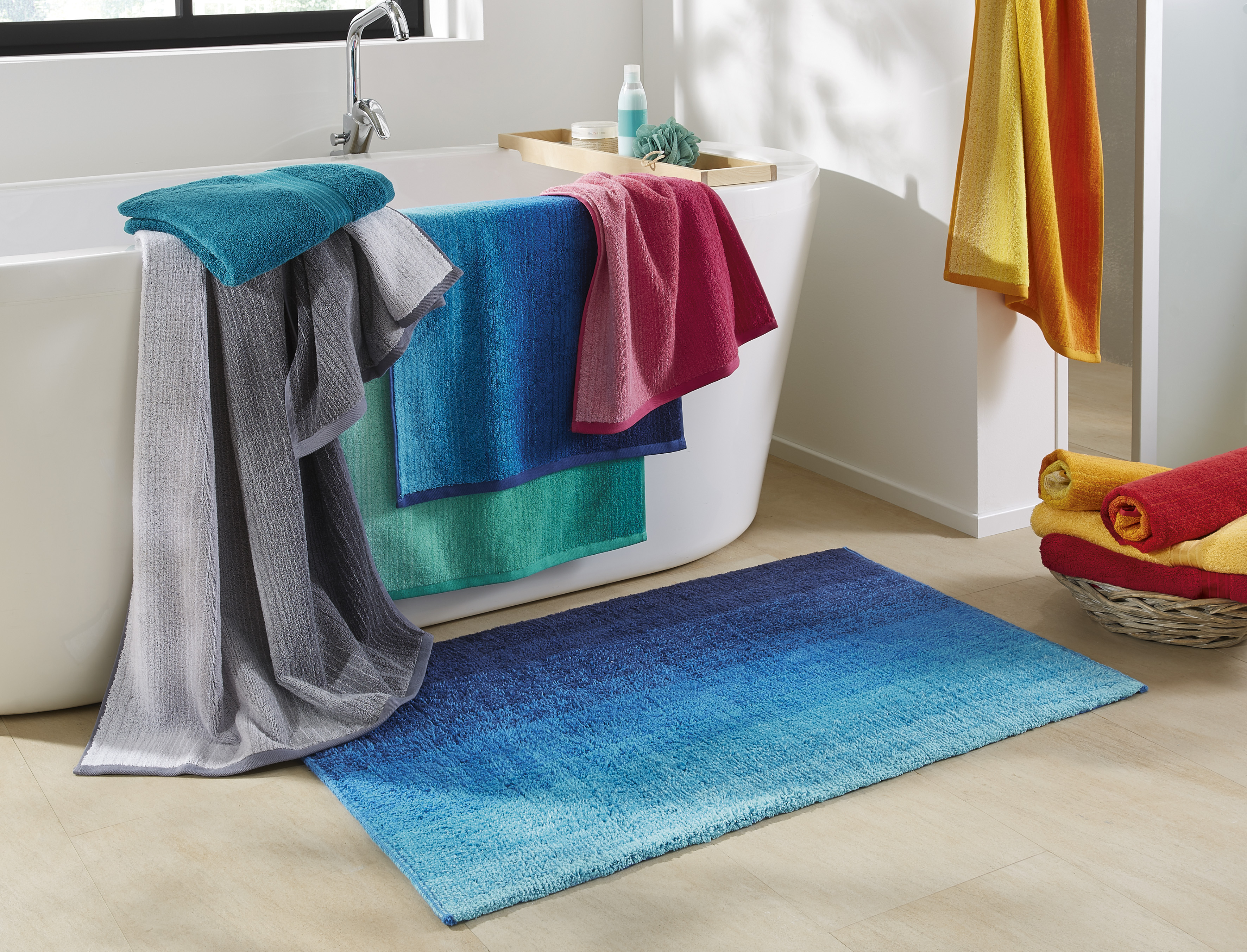 Dyckhoff Strandtuch "Colori" mit Farbverlauf günstig online kaufen