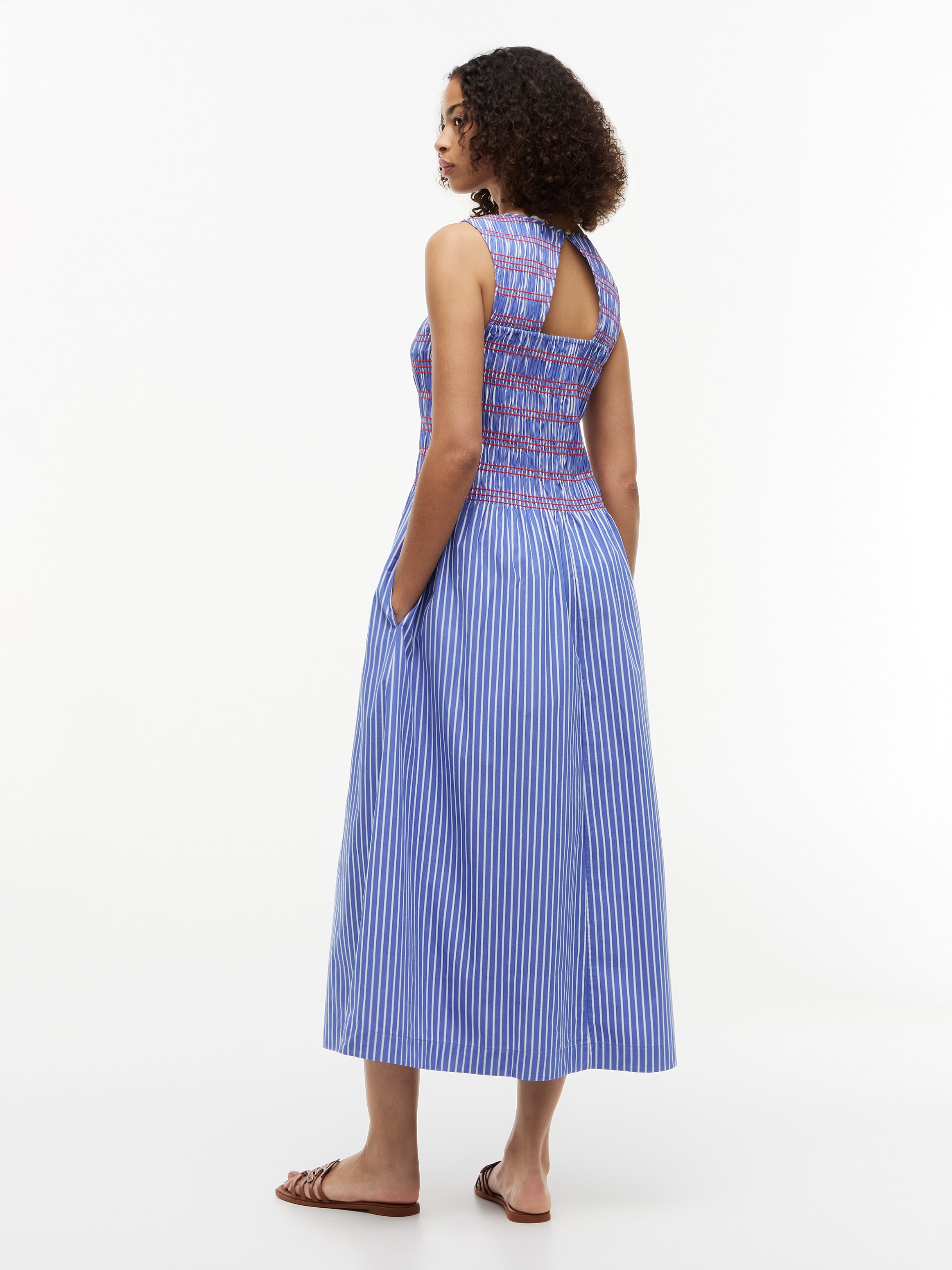 Tommy Hilfiger Smokkleid »SMOCKING STRIPE NS MIDI DRESS« Ohne Tasche Baumwolle, wadenlang, gesmoktes Oberteil