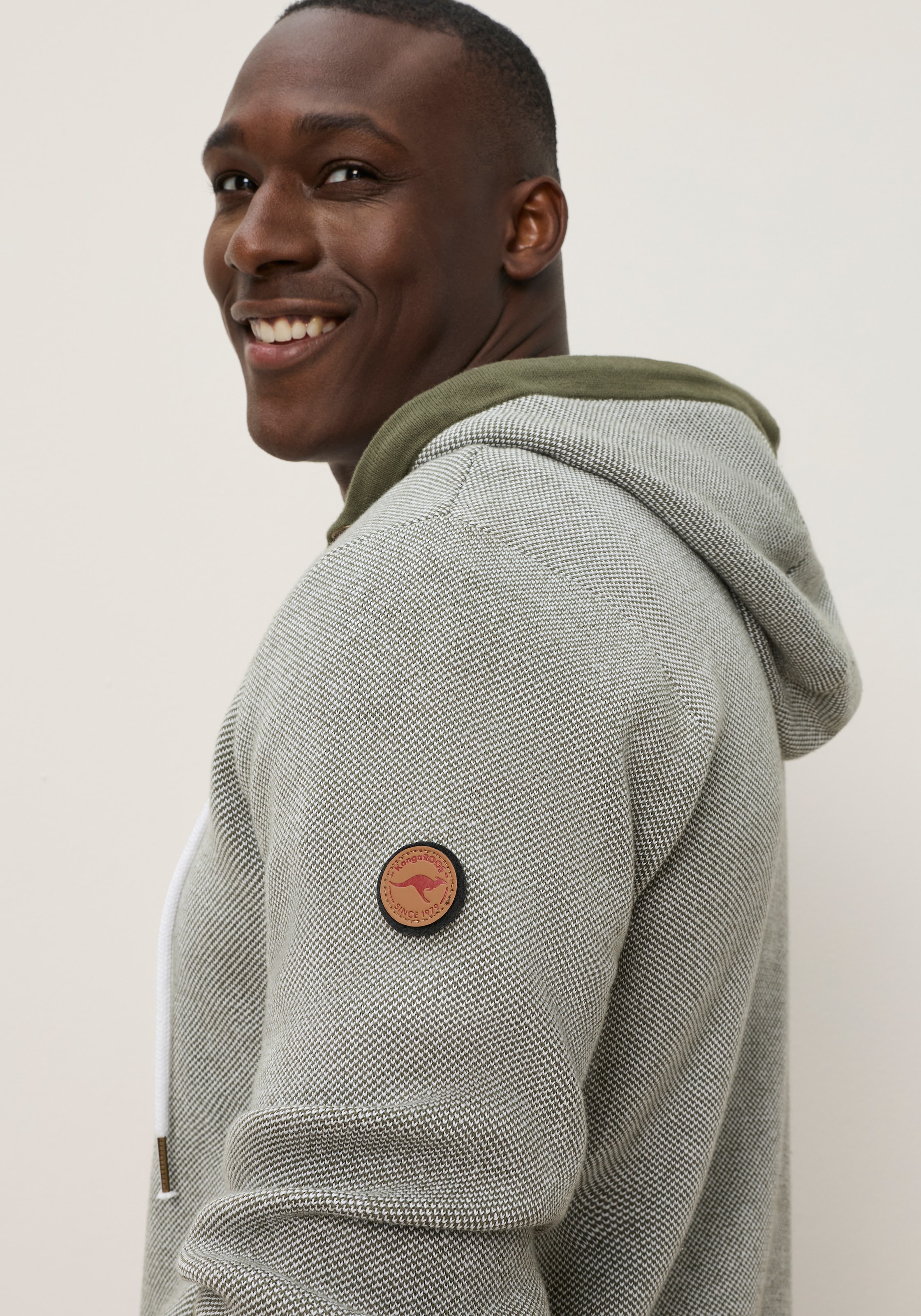 KangaROOS Kapuzenstrickjacke mit Reißverschluss, Langarm