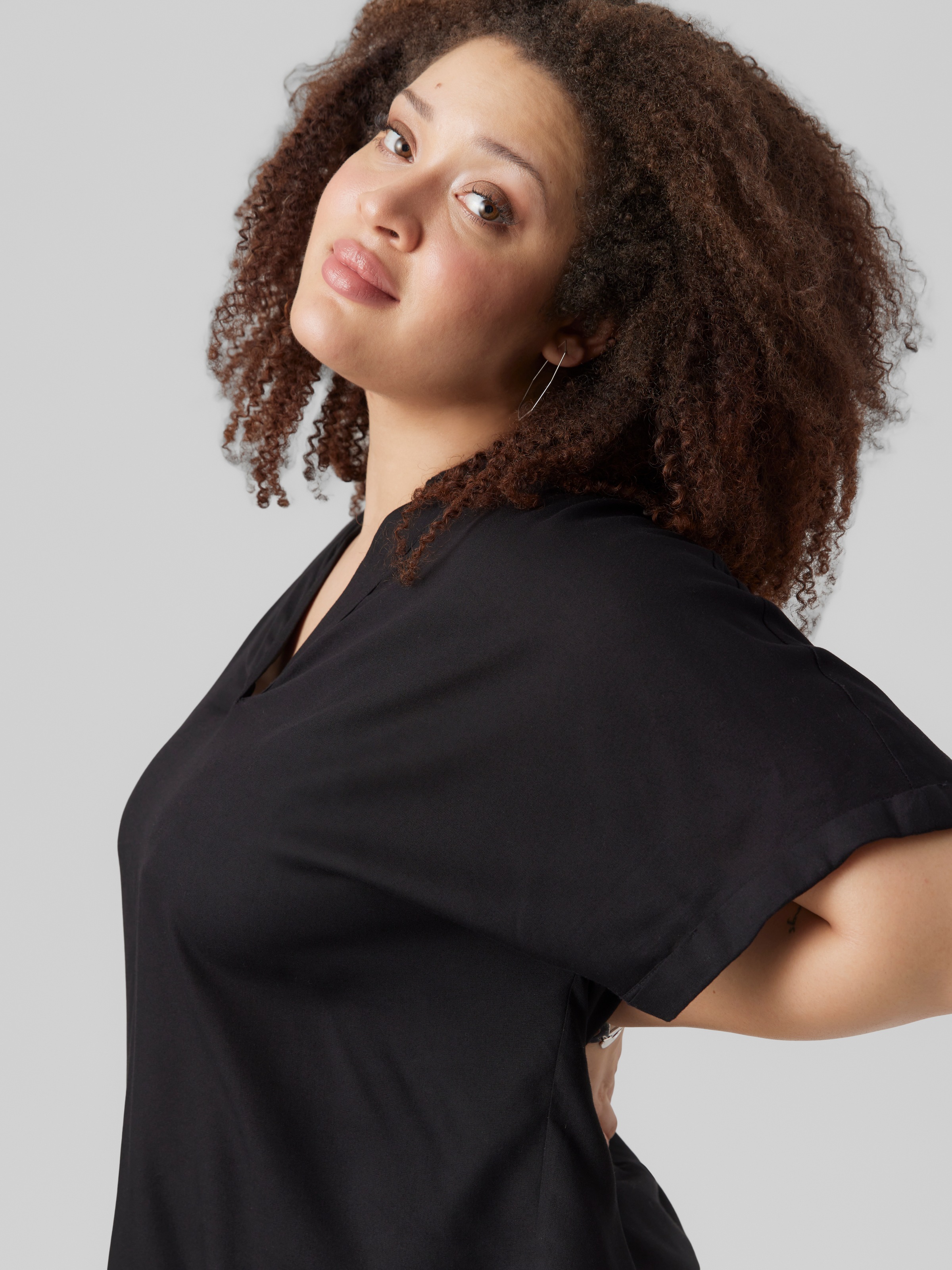 Vero Moda Curve Shirtbluse "VMCBEAUTY SS TOP NOOS CUR" Viskose, regular fit günstig online kaufen