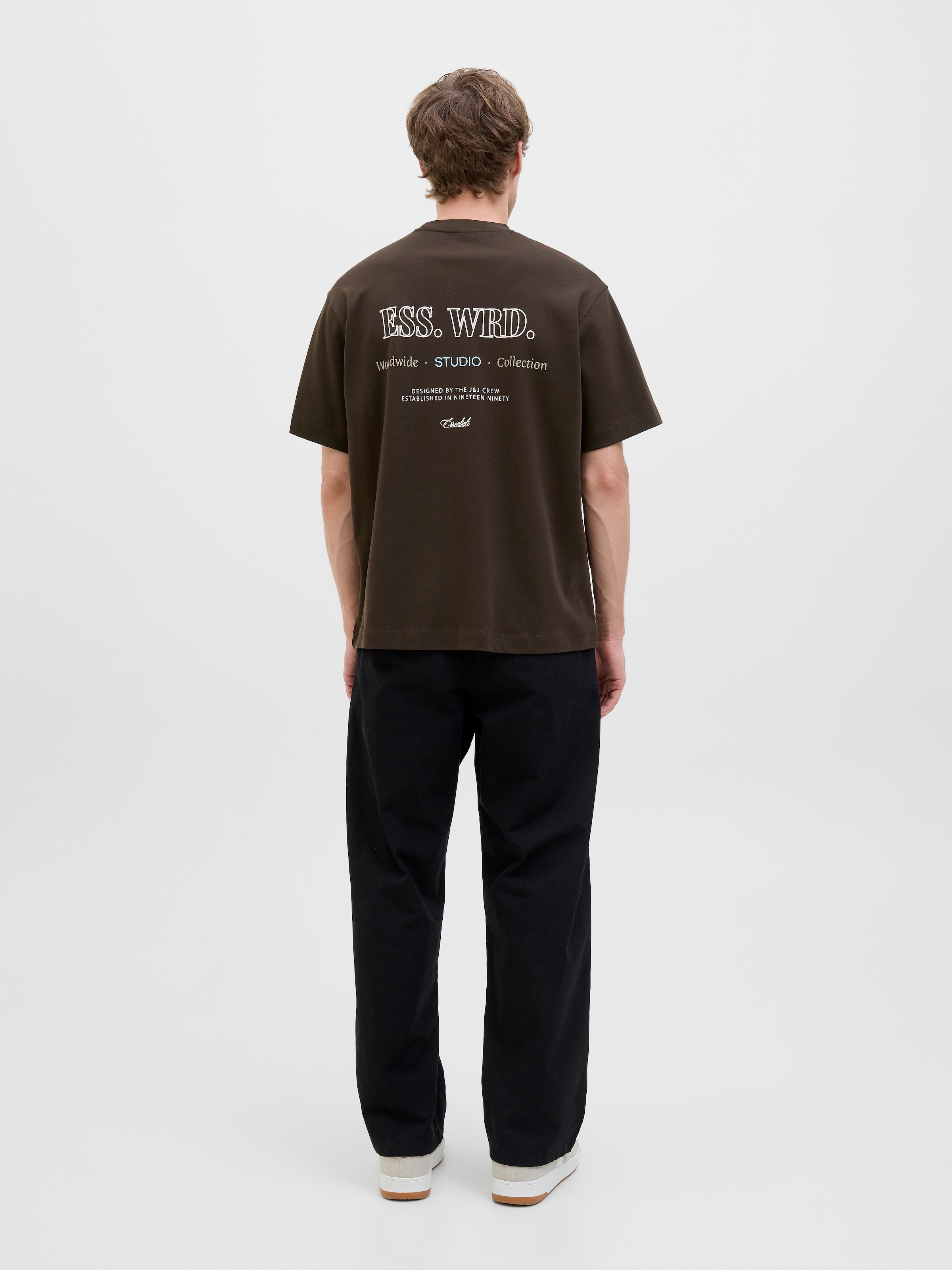 Jack & Jones Rundhalsshirt »JJEURBAN EDGE STUDIO TEE SS O-NECK NOOS«, mit Front und Back Print