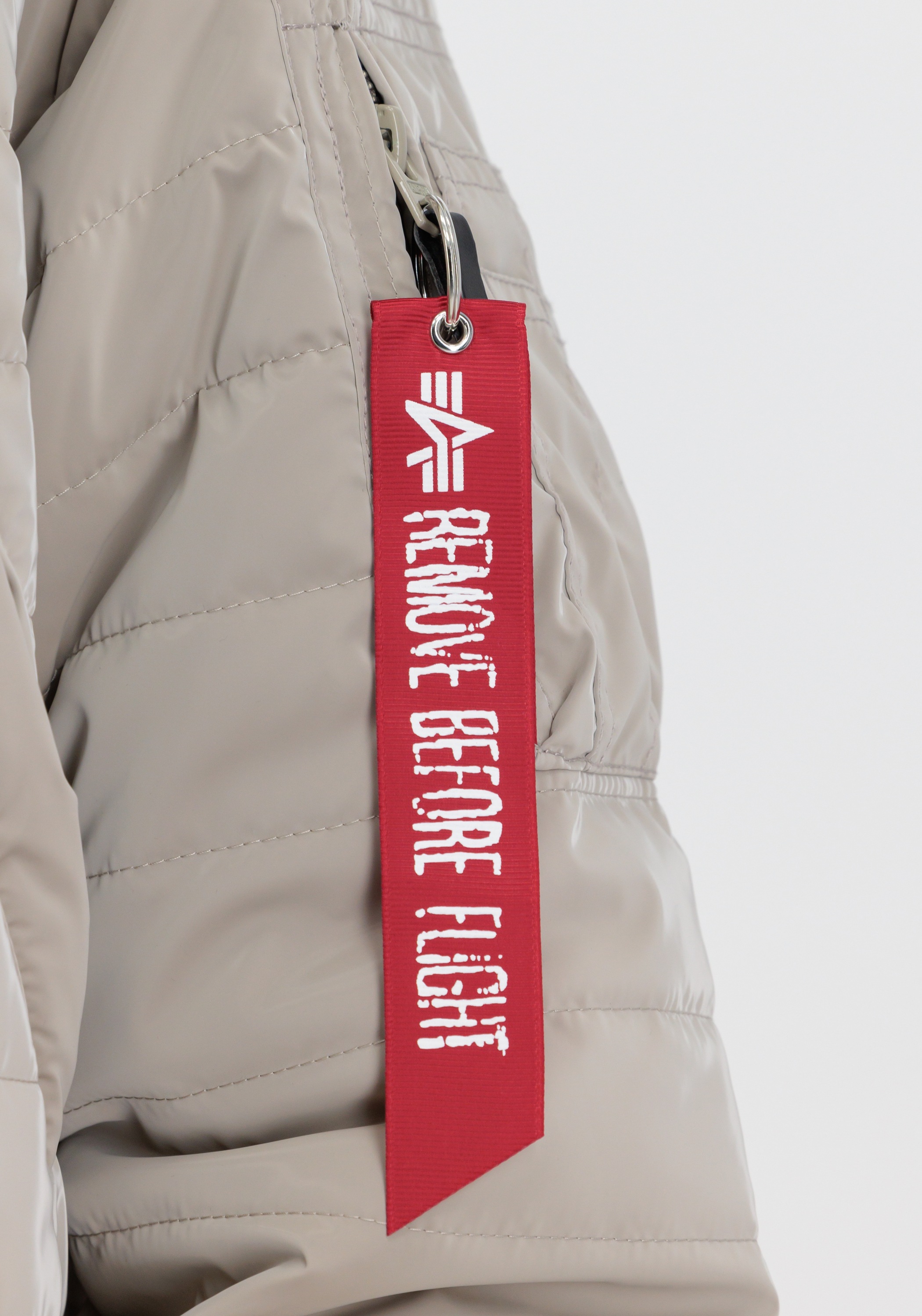 Alpha Industries Winterjacke »ALPHA INDUSTRIES Women - Cold Weather Jackets B3 Puffer Wmn«