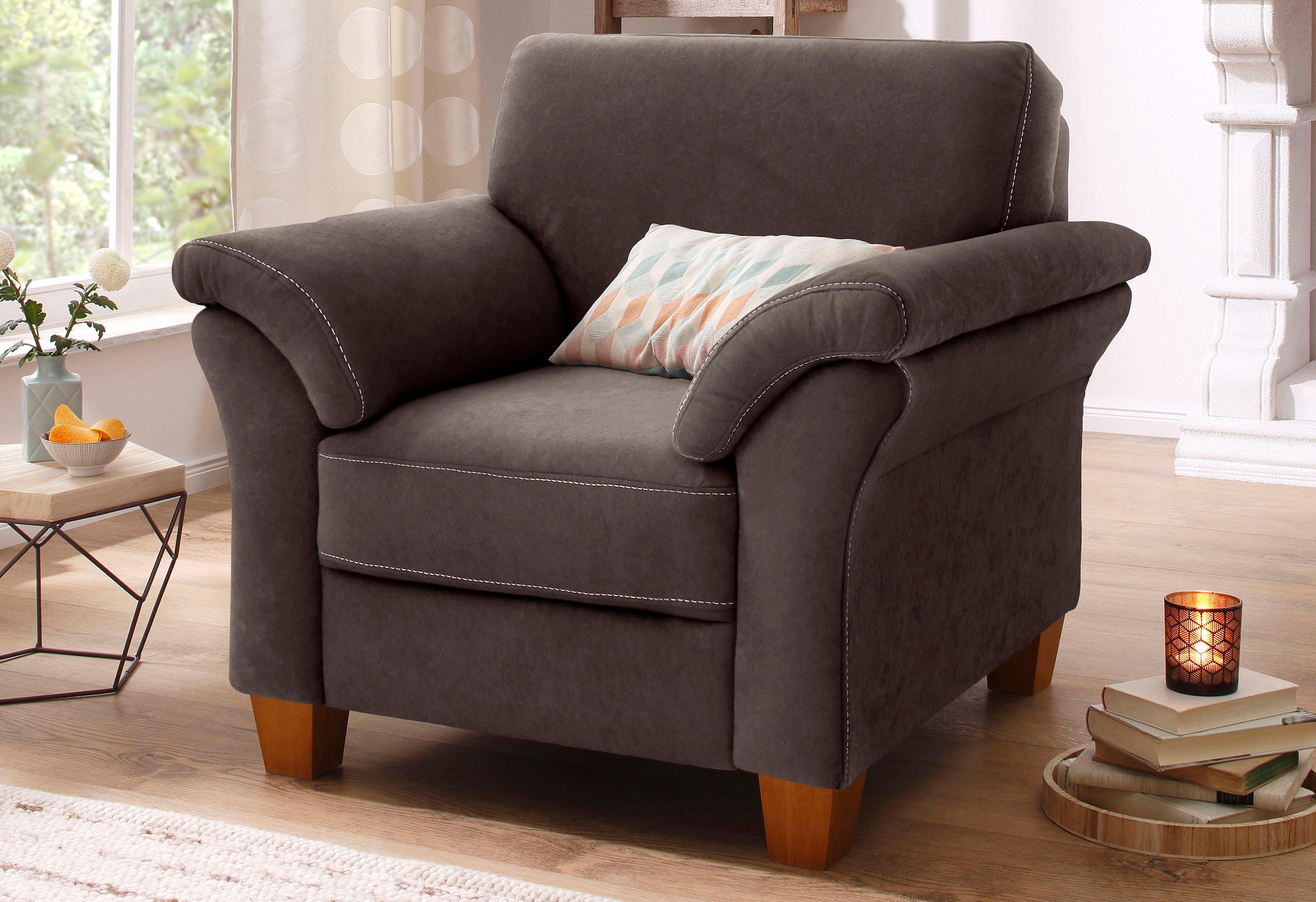OTTO home Sessel "Borkum, B: 101 cm, Federkern-Polsterung, komfortable Sitzhöhe 46 cm" Frei im Raum stellbar, Massivholzfüße, wohnliches Design