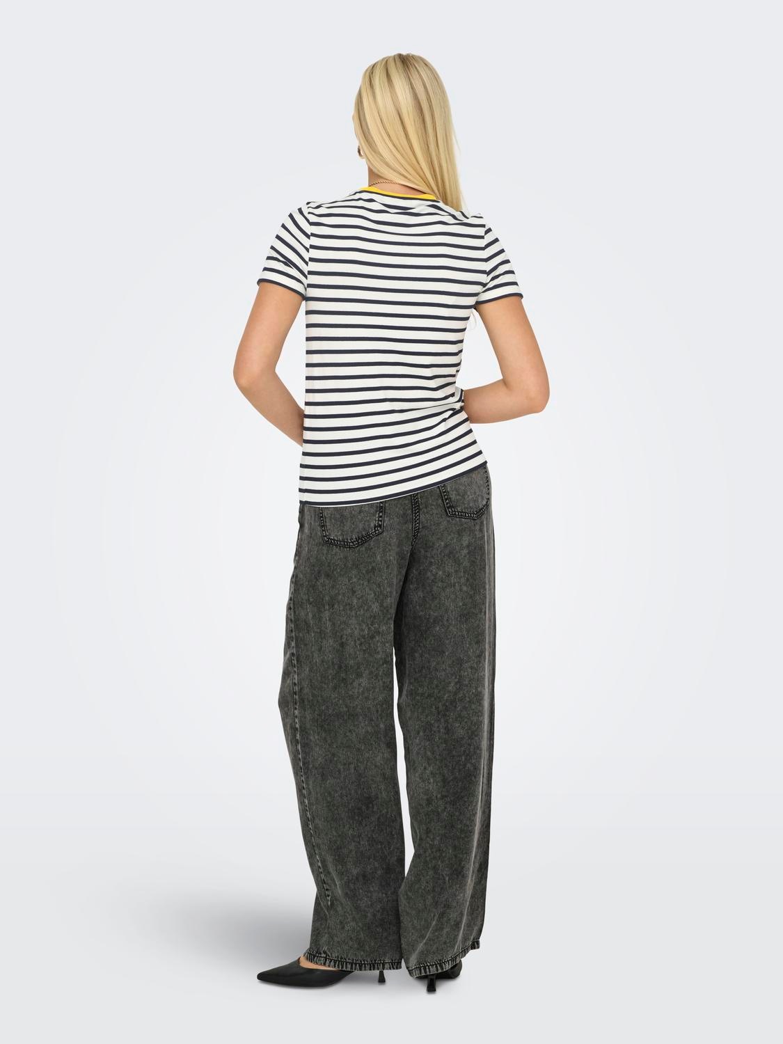 ONLY Kurzarmshirt "ONLHEART LIFE S/S TEE JRS NOOS" günstig online kaufen