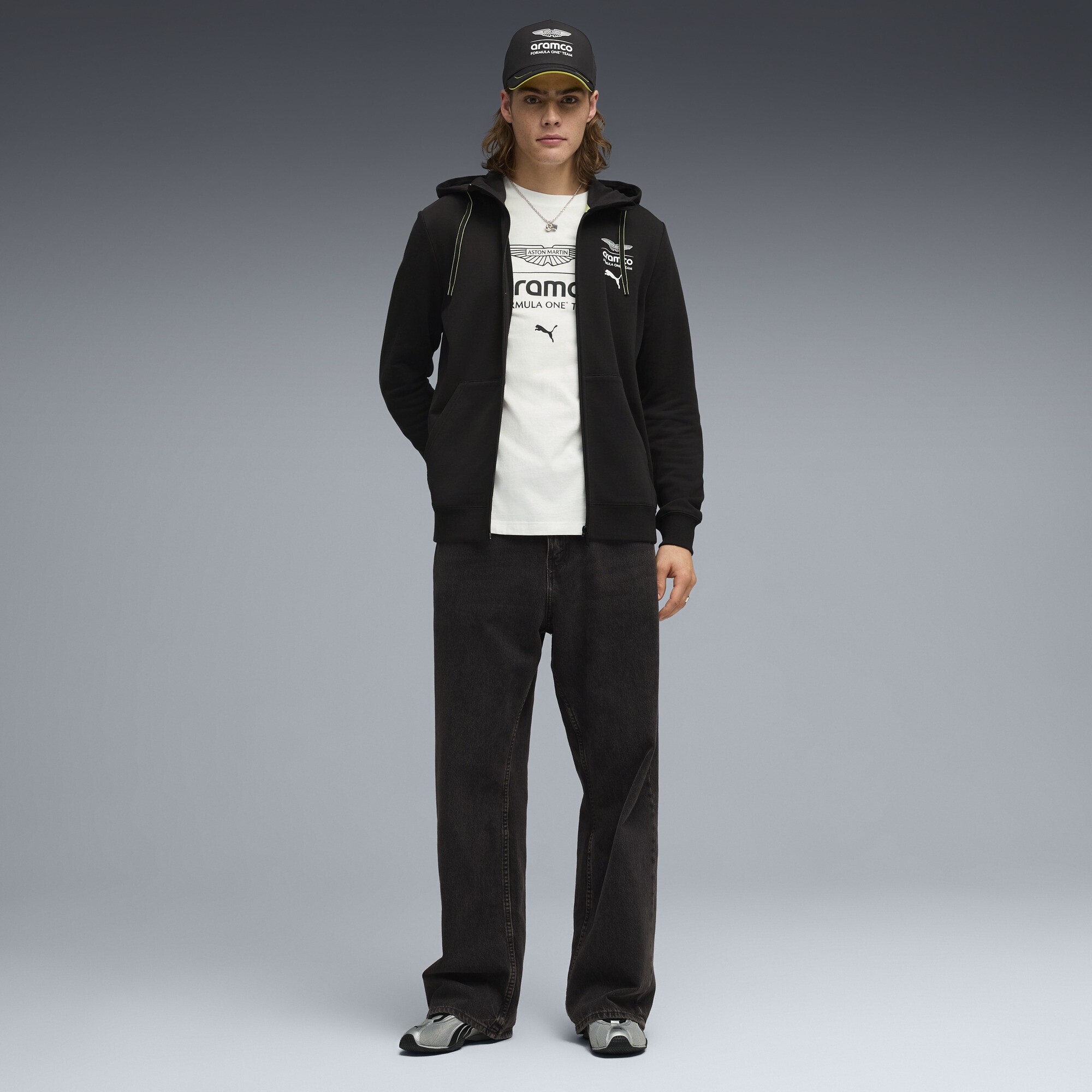 PUMA Hoodie »PUMA x ASTON MARTIN ARAMCO F1® TEAM Essentials Hoodie Herren«
