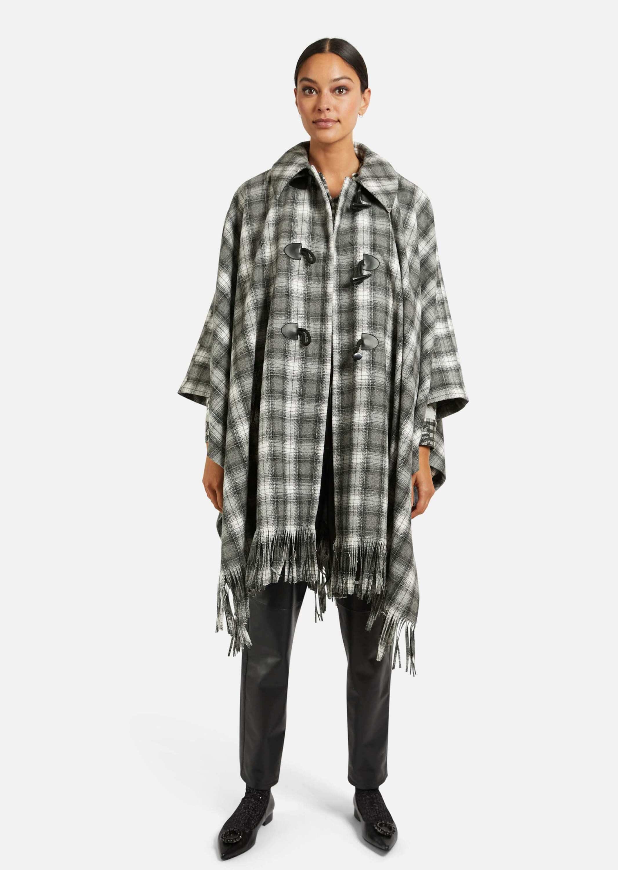 MADELEINE Cape »Cape Karo-Cape mit Innenweste«