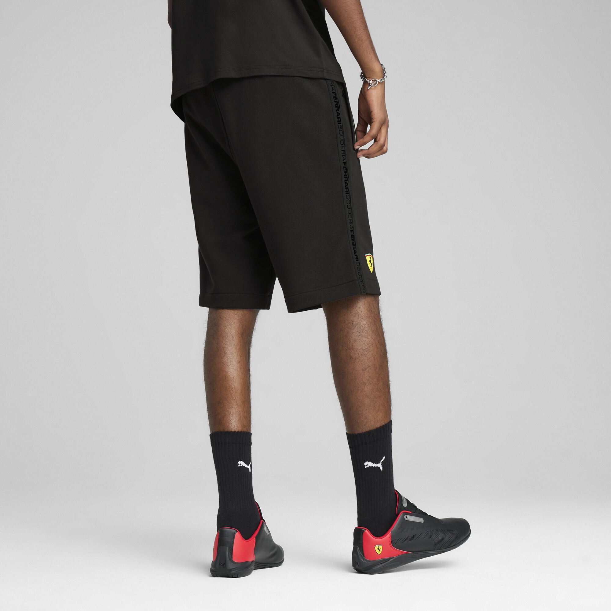 PUMA Sporthose »Scuderia Ferrari HP Race Sweat-Shorts Herren«