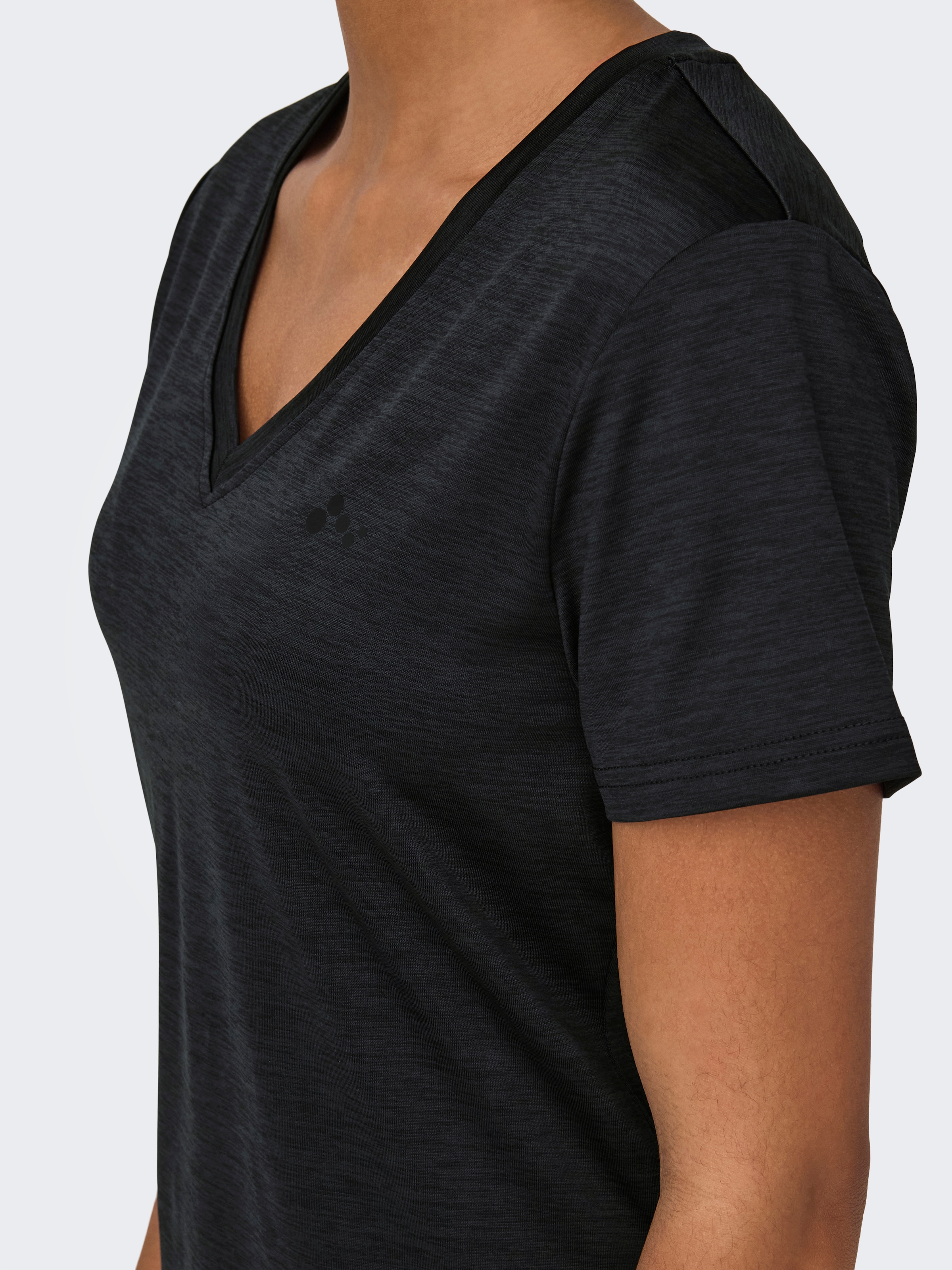 ONLY Play Trainingsshirt »ONPCORE LIFE VN SS REG TEE NOOS«, mit reflektierenden Details