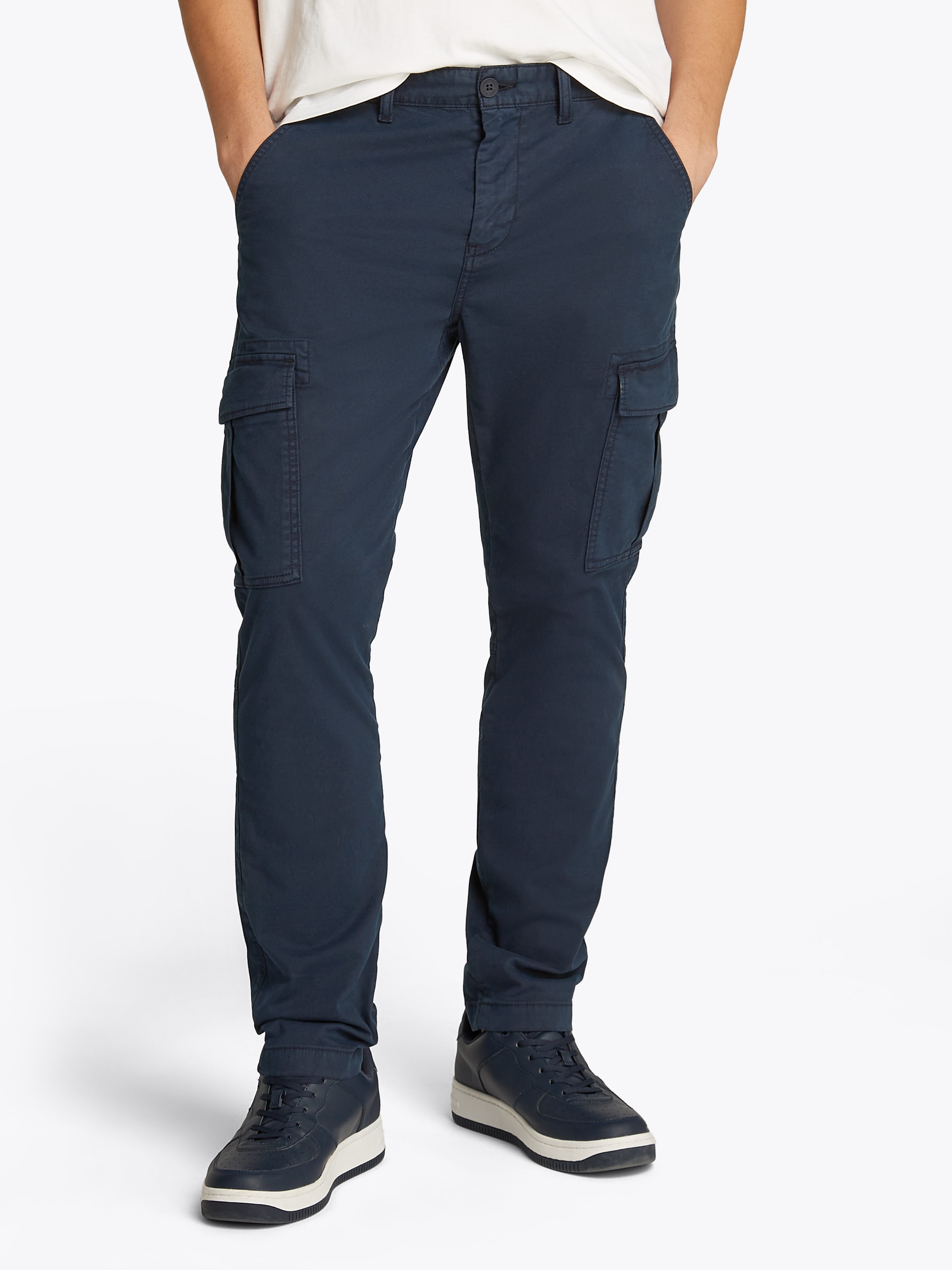 Tommy Jeans Cargohose »TJM AUSTIN CARGO«, mit Logostickerei