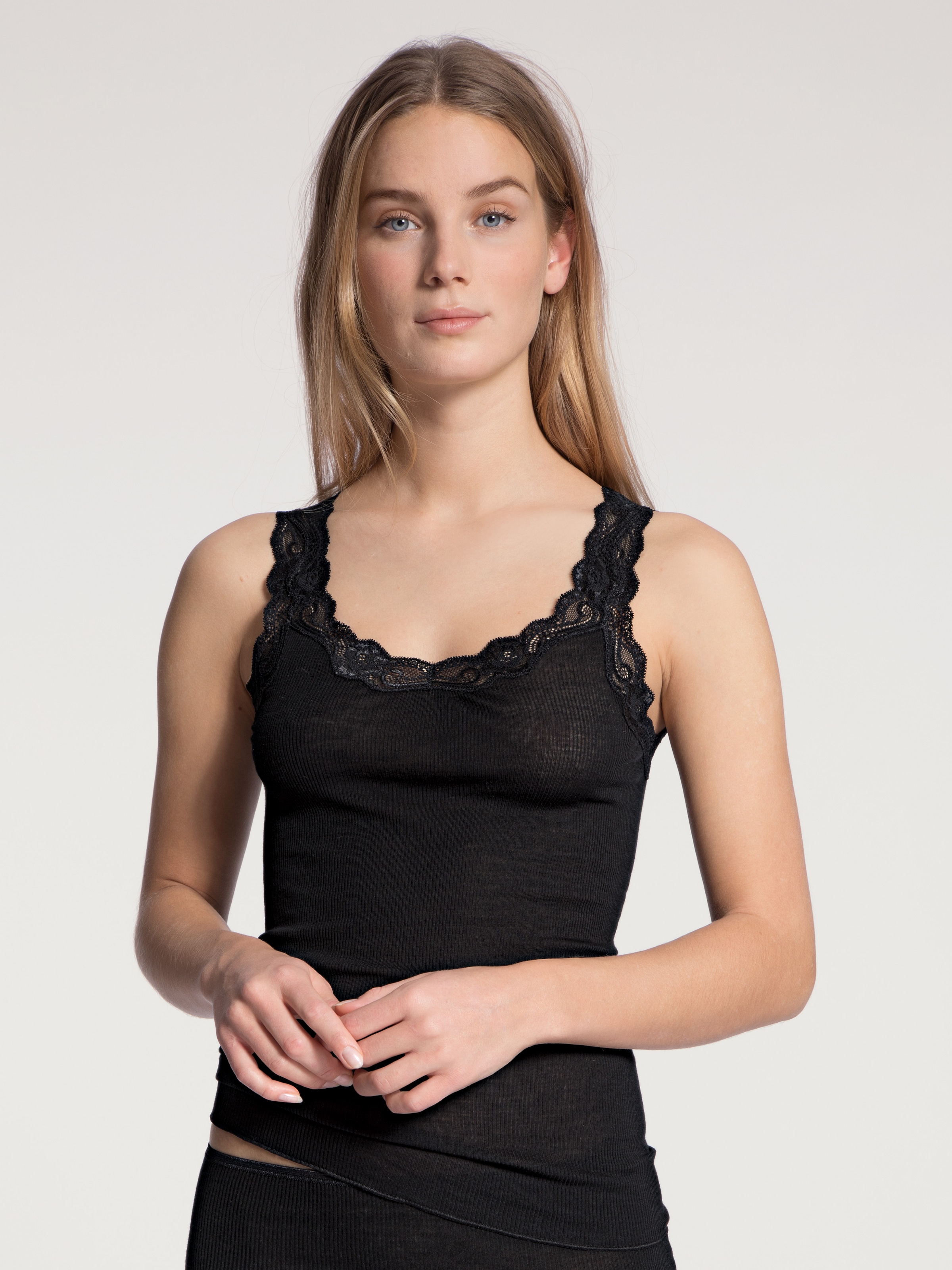 CALIDA Spitzentop "Richesse Lace", edler Spitzenbesatz, Feinripp-Qualität, günstig online kaufen