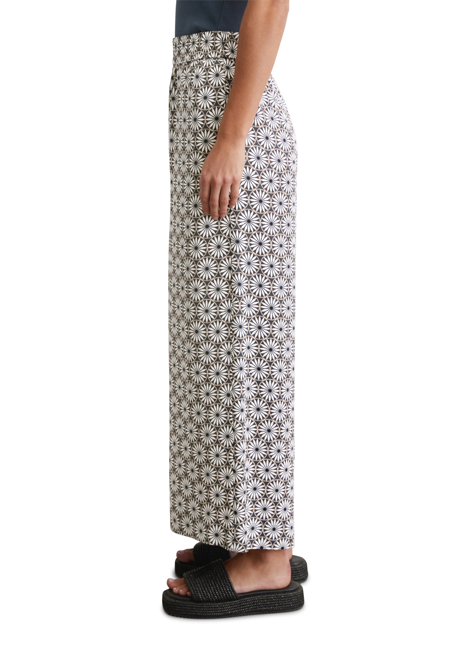 Marc O'Polo Chinohose »aus ECOVERO™ von LENZING™«