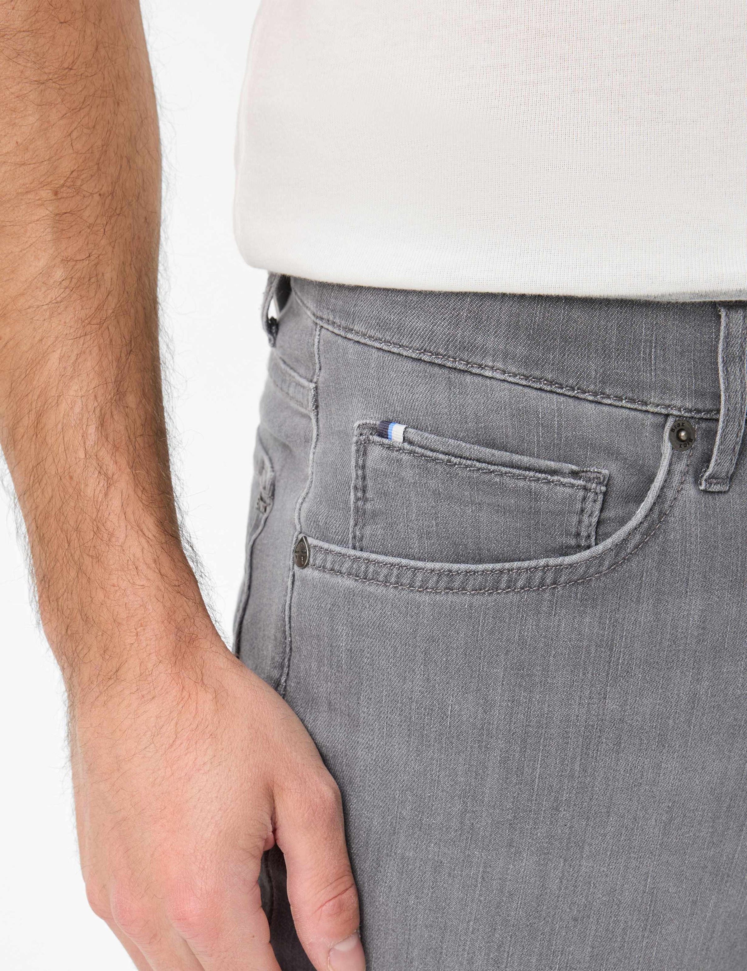Brax 5-Pocket-Jeans »Style CHUCK«